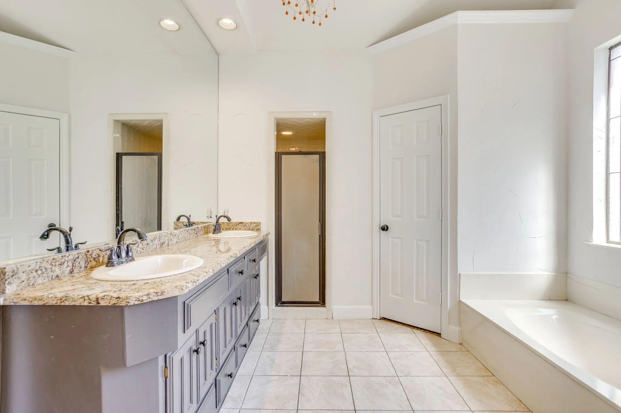 Heart of Keller with pool KHS 990 Oak Ridge Dr. Keller TX 76248 817-422-3322