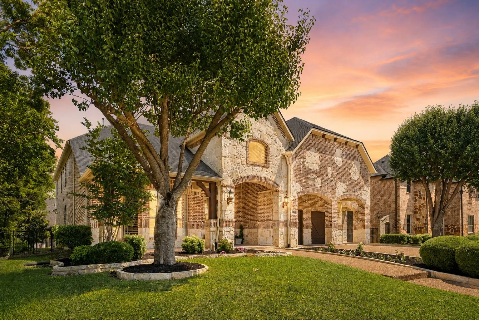 Single Family Residence For Sale in Collin County , 1140 Broken Bend Drive, Prosper, Texas 75078, 5 Bedroom, 4 Bathroom, 3 Garage spaces, 4,603 Sqft, built in 2005, mls#21363266, Real Estate Agent in Prosper, Homes For Sale in Collin county, Homes For Sale in Prosper, Realtor in Prosper Texas, Real Estate Brokerage Independent Realty Texas, Luminita Cordes Realtor