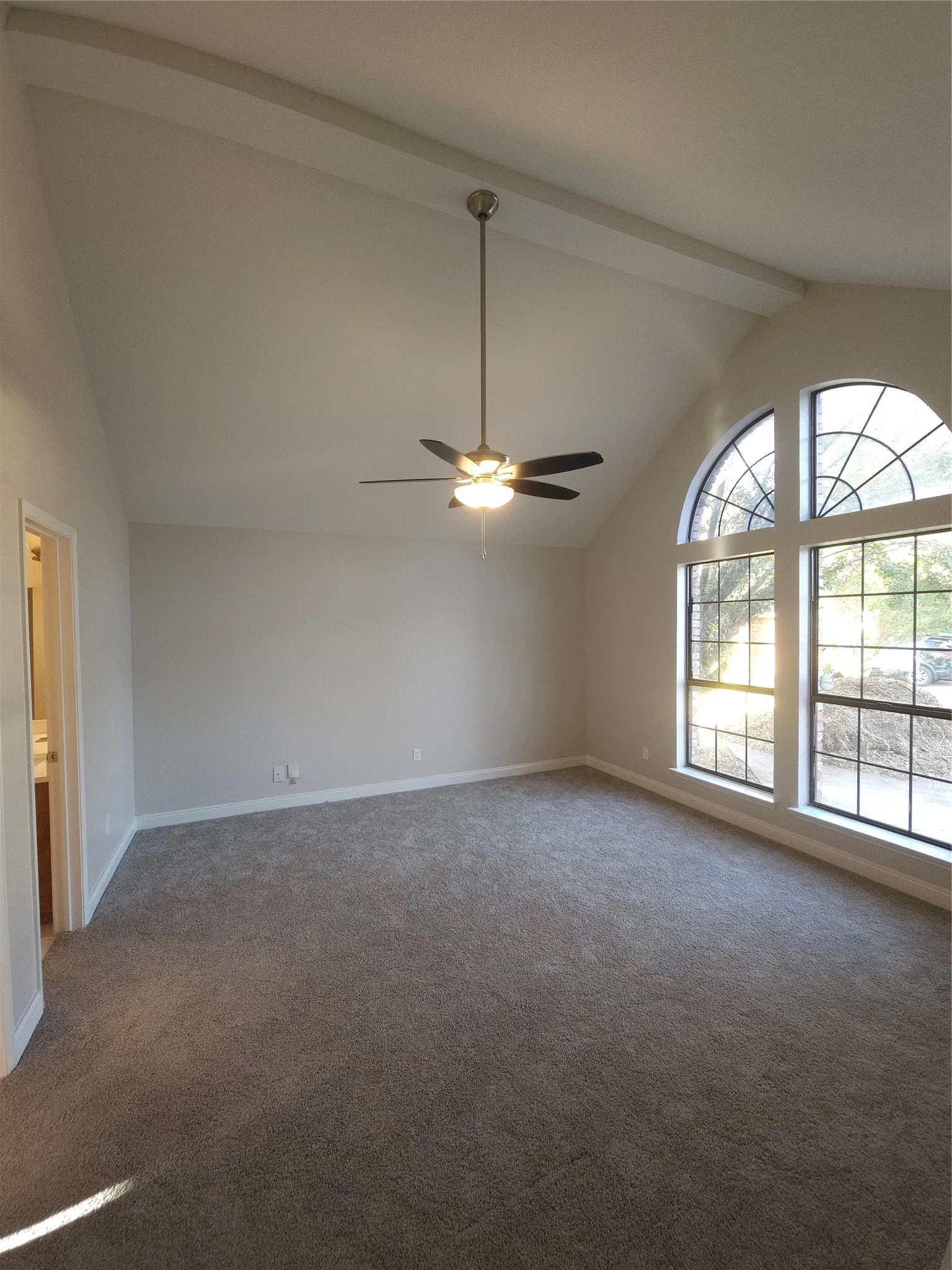 Single Family Residence For Sale in Tarrant County , 6300 Brownlee Lane, Arlington, Texas 76018, 3 Bedroom, 2 Bathroom, 2 Garage spaces, 1,490 Sqft, built in 1984, mls#21370449, Real Estate Agent in Arlington, Homes For Sale in Tarrant county, Homes For Sale in Arlington, Realtor in Arlington Texas, Real Estate Brokerage Independent Realty Texas, Luminita Cordes Realtor