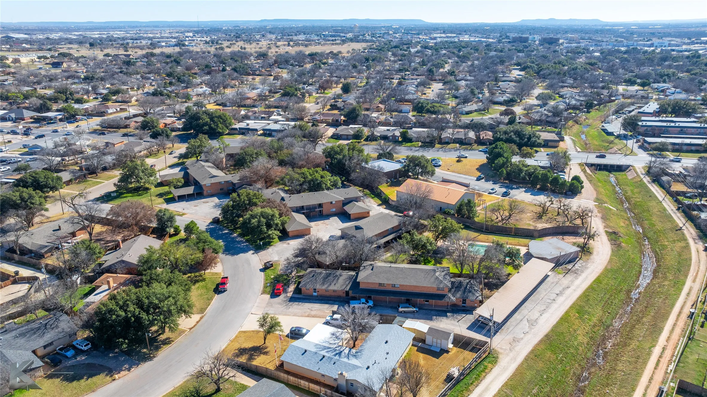 Apartment For Sale in Taylor County , 2600 Ivanhoe Lane, Abilene, Texas 79605, 0, 0, Garage spaces, 0 Sqft, built in 1964, mls#21370516, Real Estate Agent in Abilene, Homes For Sale in Taylor county, Homes For Sale in Abilene, Realtor in Abilene Texas, Real Estate Brokerage Independent Realty Texas, Luminita Cordes Realtor