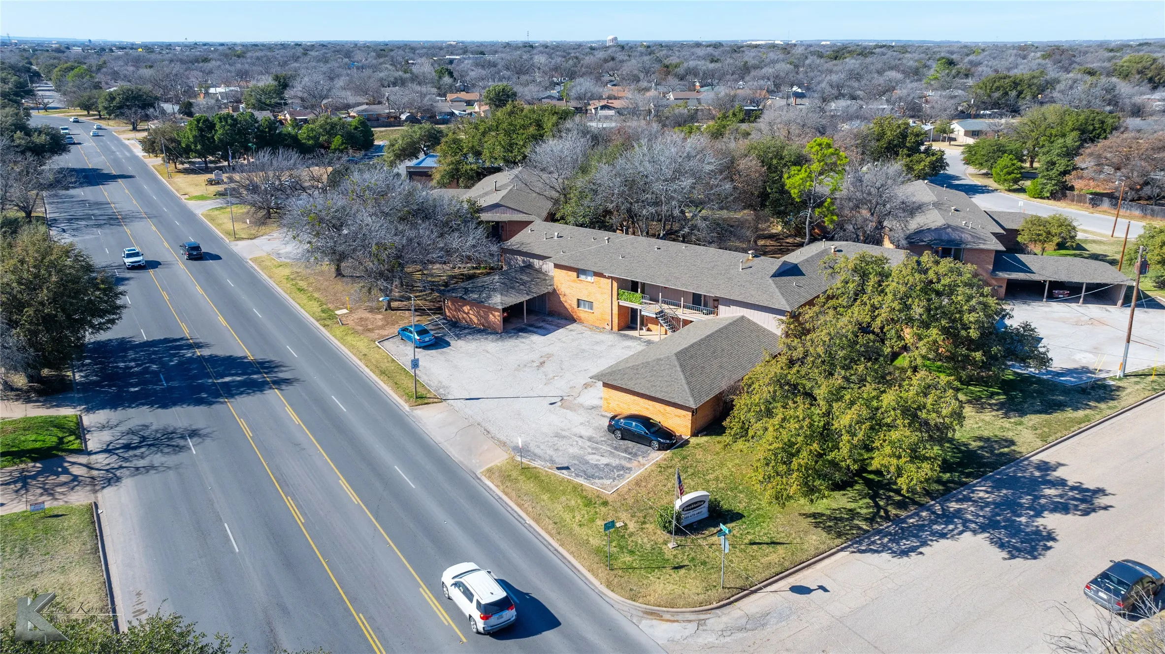 Apartment For Sale in Taylor County , 2600 Ivanhoe Lane, Abilene, Texas 79605, 0, 0, Garage spaces, 0 Sqft, built in 1964, mls#21370516, Real Estate Agent in Abilene, Homes For Sale in Taylor county, Homes For Sale in Abilene, Realtor in Abilene Texas, Real Estate Brokerage Independent Realty Texas, Luminita Cordes Realtor