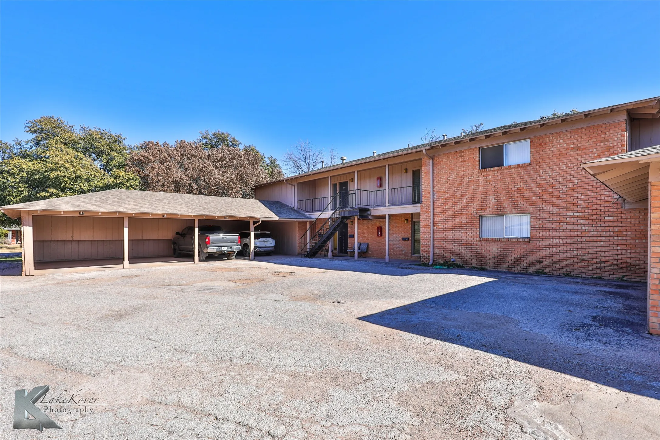 Apartment For Sale in Taylor County , 2600 Ivanhoe Lane, Abilene, Texas 79605, 0, 0, Garage spaces, 0 Sqft, built in 1964, mls#21370516, Real Estate Agent in Abilene, Homes For Sale in Taylor county, Homes For Sale in Abilene, Realtor in Abilene Texas, Real Estate Brokerage Independent Realty Texas, Luminita Cordes Realtor