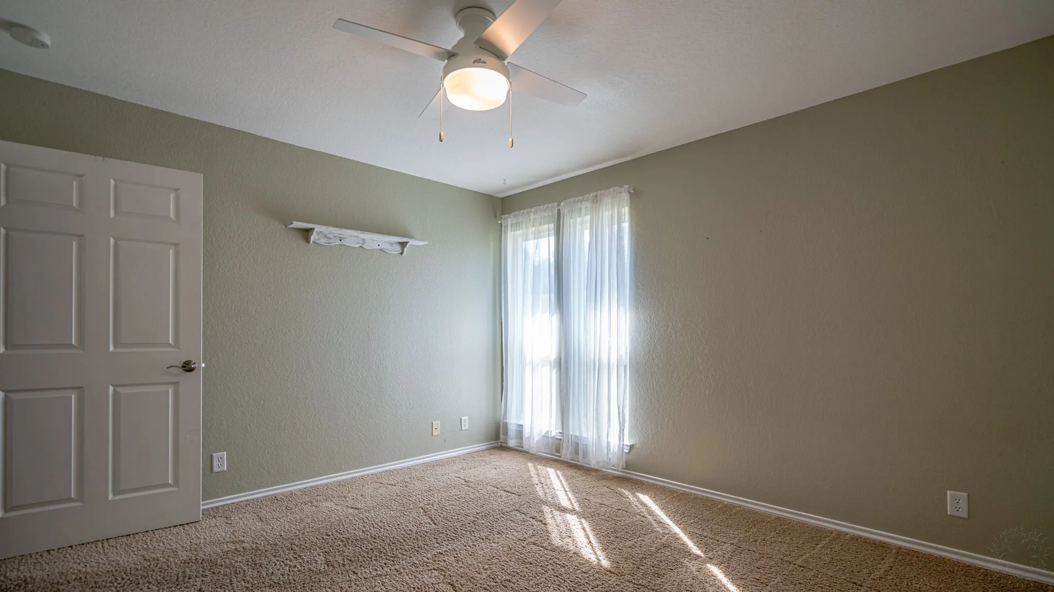 Single Family Residence For Sale in Hood County , 1710 Rock Church Highway, Tolar, Texas 76476, 4 Bedroom, 3 Bathroom, 2 Garage spaces, 1,971 Sqft, built in 1986, mls#21370126, Real Estate Agent in Tolar, Homes For Sale in Hood county, Homes For Sale in Tolar, Realtor in Tolar Texas, Real Estate Brokerage Independent Realty Texas, Luminita Cordes Realtor
