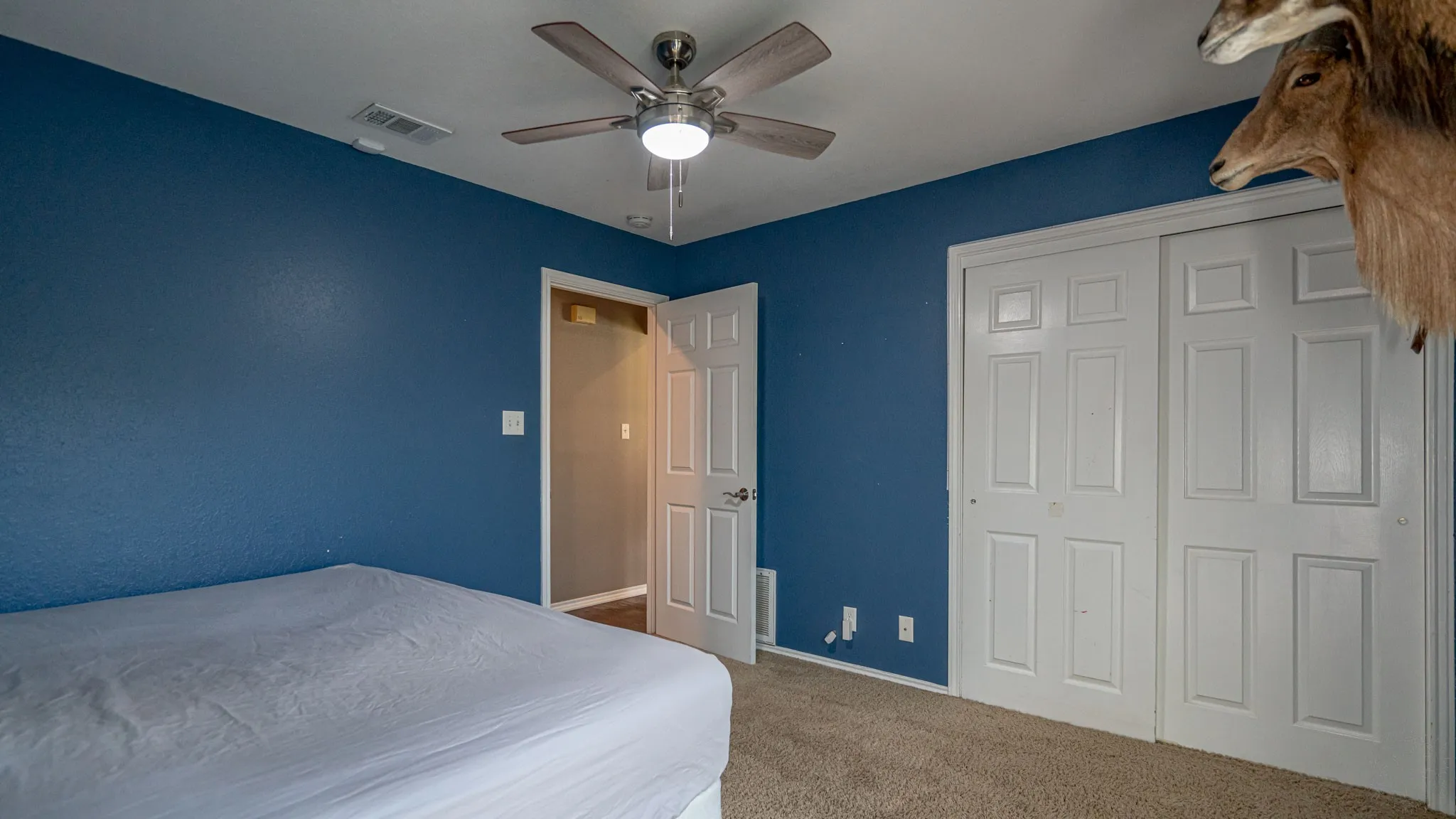 Single Family Residence For Sale in Hood County , 1710 Rock Church Highway, Tolar, Texas 76476, 4 Bedroom, 3 Bathroom, 2 Garage spaces, 1,971 Sqft, built in 1986, mls#21370126, Real Estate Agent in Tolar, Homes For Sale in Hood county, Homes For Sale in Tolar, Realtor in Tolar Texas, Real Estate Brokerage Independent Realty Texas, Luminita Cordes Realtor