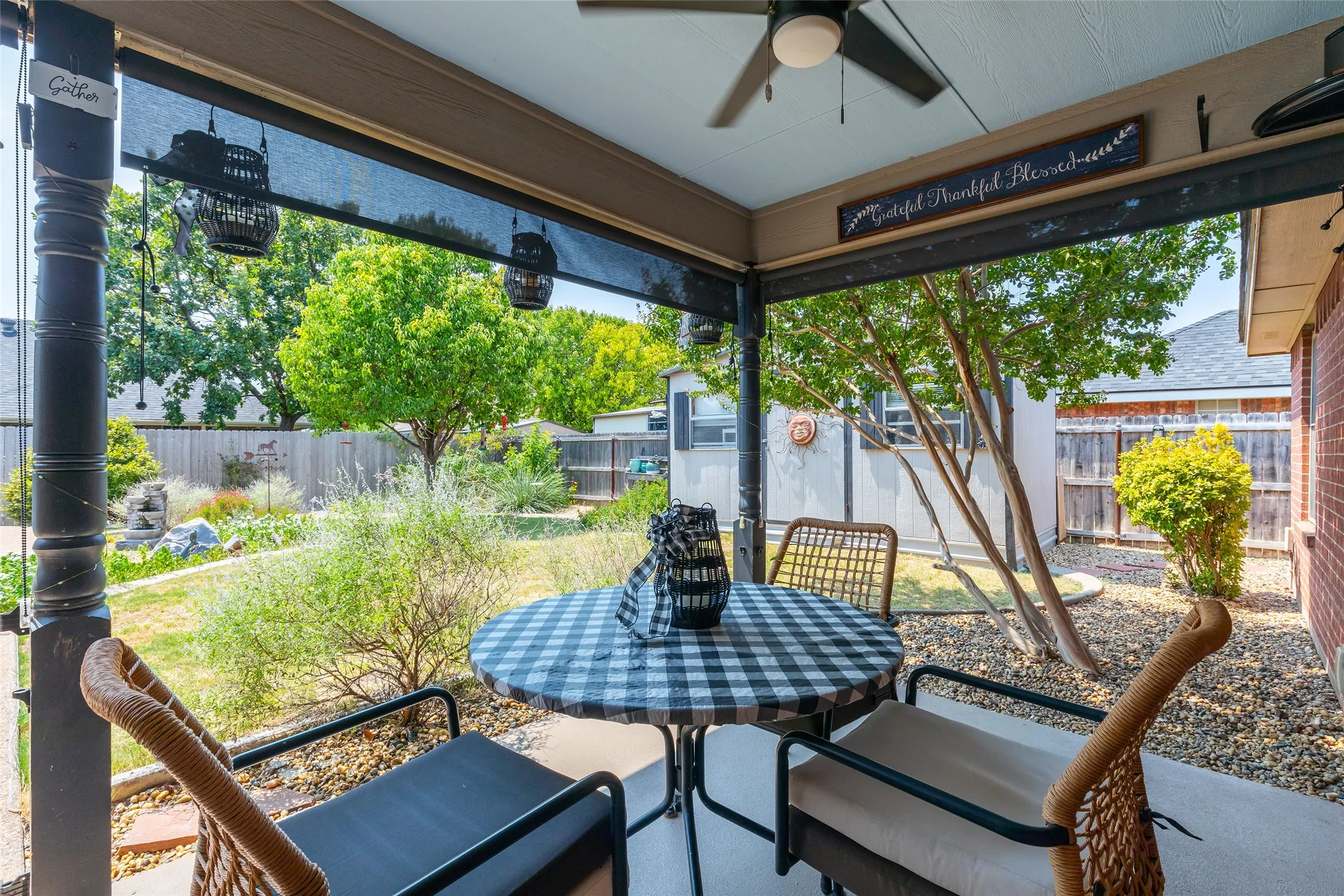 Single Family Residence For Sale in Taylor County , 2409 Township Court, Abilene, Texas 79601, 3 Bedroom, 2 Bathroom, 2 Garage spaces, 1,650 Sqft, built in 2002, mls#21369836, Real Estate Agent in Abilene, Homes For Sale in Taylor county, Homes For Sale in Abilene, Realtor in Abilene Texas, Real Estate Brokerage Independent Realty Texas, Luminita Cordes Realtor