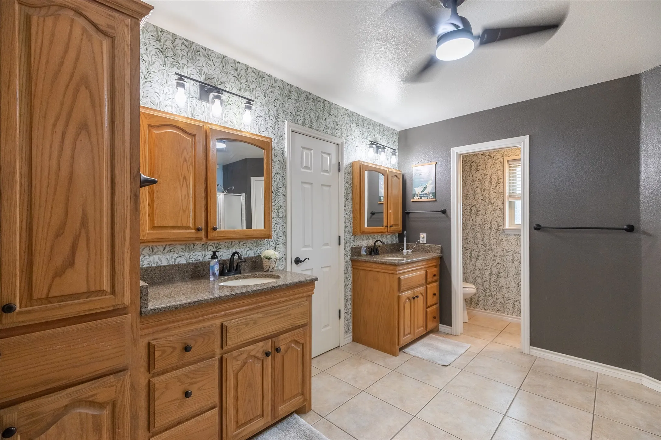Single Family Residence For Sale in Taylor County , 2409 Township Court, Abilene, Texas 79601, 3 Bedroom, 2 Bathroom, 2 Garage spaces, 1,650 Sqft, built in 2002, mls#21369836, Real Estate Agent in Abilene, Homes For Sale in Taylor county, Homes For Sale in Abilene, Realtor in Abilene Texas, Real Estate Brokerage Independent Realty Texas, Luminita Cordes Realtor