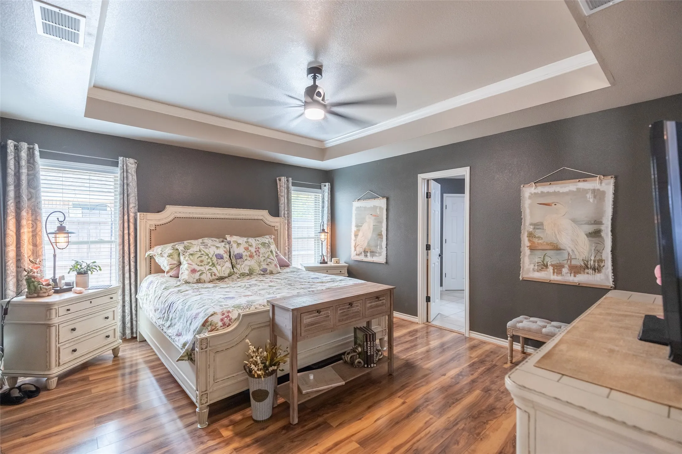 Single Family Residence For Sale in Taylor County , 2409 Township Court, Abilene, Texas 79601, 3 Bedroom, 2 Bathroom, 2 Garage spaces, 1,650 Sqft, built in 2002, mls#21369836, Real Estate Agent in Abilene, Homes For Sale in Taylor county, Homes For Sale in Abilene, Realtor in Abilene Texas, Real Estate Brokerage Independent Realty Texas, Luminita Cordes Realtor