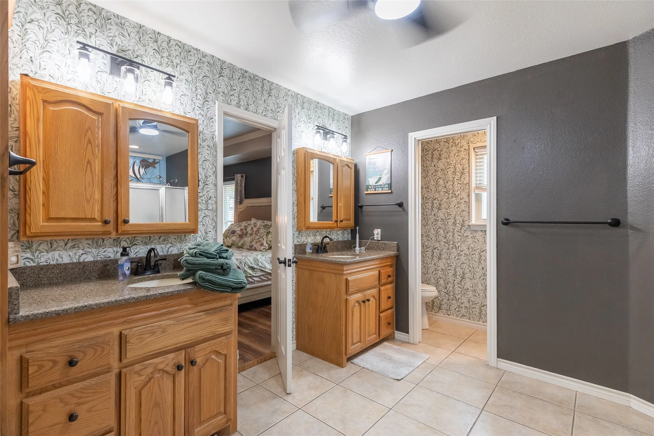 Single Family Residence For Sale in Taylor County , 2409 Township Court, Abilene, Texas 79601, 3 Bedroom, 2 Bathroom, 2 Garage spaces, 1,650 Sqft, built in 2002, mls#21369836, Real Estate Agent in Abilene, Homes For Sale in Taylor county, Homes For Sale in Abilene, Realtor in Abilene Texas, Real Estate Brokerage Independent Realty Texas, Luminita Cordes Realtor