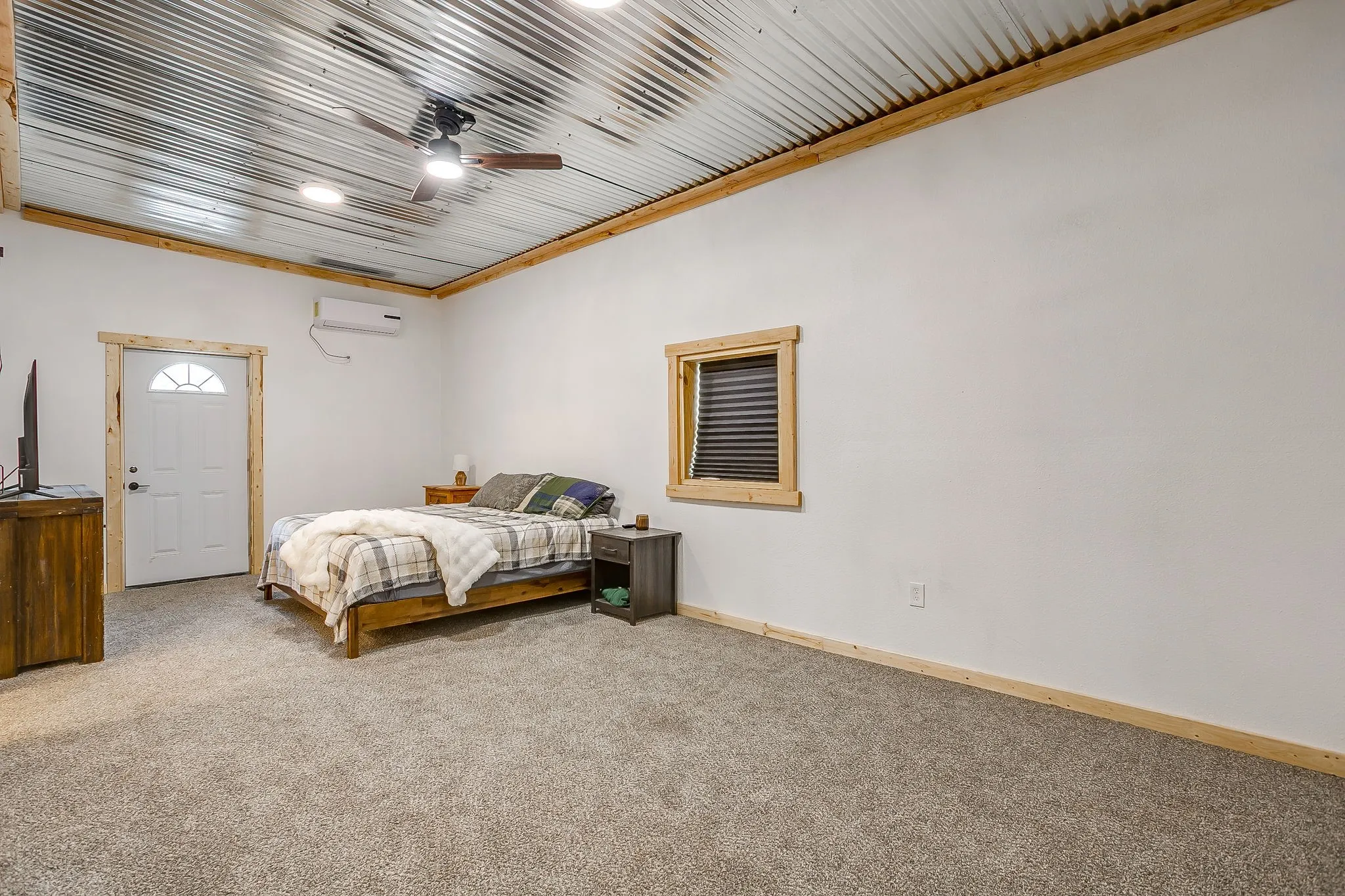 Single Family Residence For Sale in Parker County , 1011 Carsyn Creek Road, Weatherford, Texas 76087, 2 Bedroom, 3 Bathroom, 4 Garage spaces, 2,646 Sqft, built in 2023, mls#21370100, Real Estate Agent in Weatherford, Homes For Sale in Parker county, Homes For Sale in Weatherford, Realtor in Weatherford Texas, Real Estate Brokerage Independent Realty Texas, Luminita Cordes Realtor