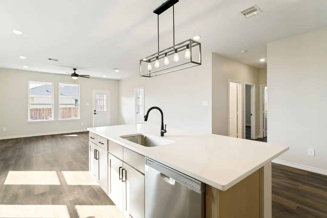 Single Family Residence For Rent in Johnson County , 1424 Dry Creek Drive, Cleburne, Texas 76033, 4 Bedroom, 2 Bathroom, 2 Garage spaces, 1,676 Sqft, built in 2026, mls#21362910, Real Estate Agent in Cleburne, Homes For Rent in Johnson county, Homes For Rent in Cleburne, Realtor in Cleburne Texas, Real Estate Brokerage Independent Realty Texas, Luminita Cordes Realtor