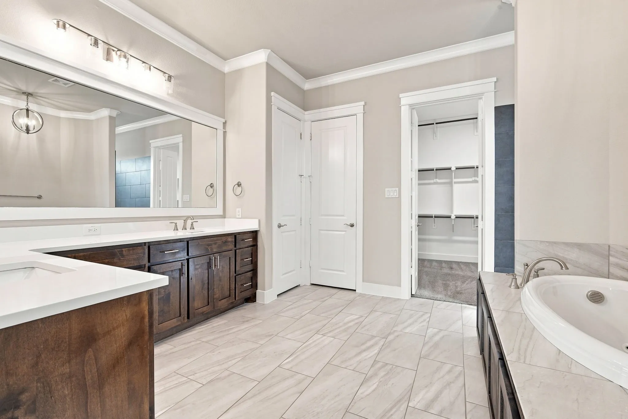 Single Family Residence For Sale in Ellis County , 400 Dove Meadow Trail, Waxahachie, Texas 75167, 4 Bedroom, 3 Bathroom, 3 Garage spaces, 3,217 Sqft, built in 2021, mls#21368181, Real Estate Agent in Waxahachie, Homes For Sale in Ellis county, Homes For Sale in Waxahachie, Realtor in Waxahachie Texas, Real Estate Brokerage Independent Realty Texas, Luminita Cordes Realtor