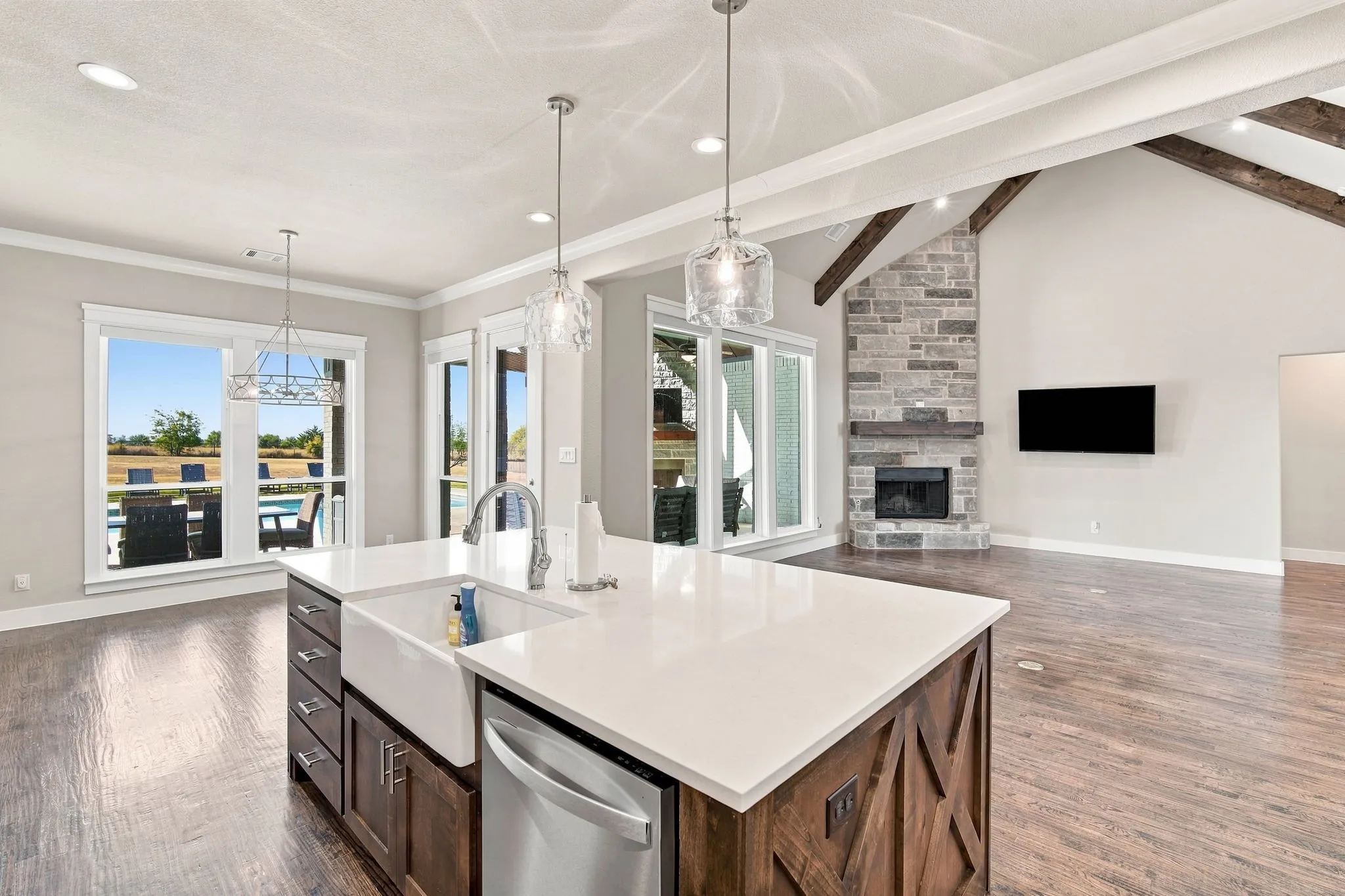Single Family Residence For Sale in Ellis County , 400 Dove Meadow Trail, Waxahachie, Texas 75167, 4 Bedroom, 3 Bathroom, 3 Garage spaces, 3,217 Sqft, built in 2021, mls#21368181, Real Estate Agent in Waxahachie, Homes For Sale in Ellis county, Homes For Sale in Waxahachie, Realtor in Waxahachie Texas, Real Estate Brokerage Independent Realty Texas, Luminita Cordes Realtor