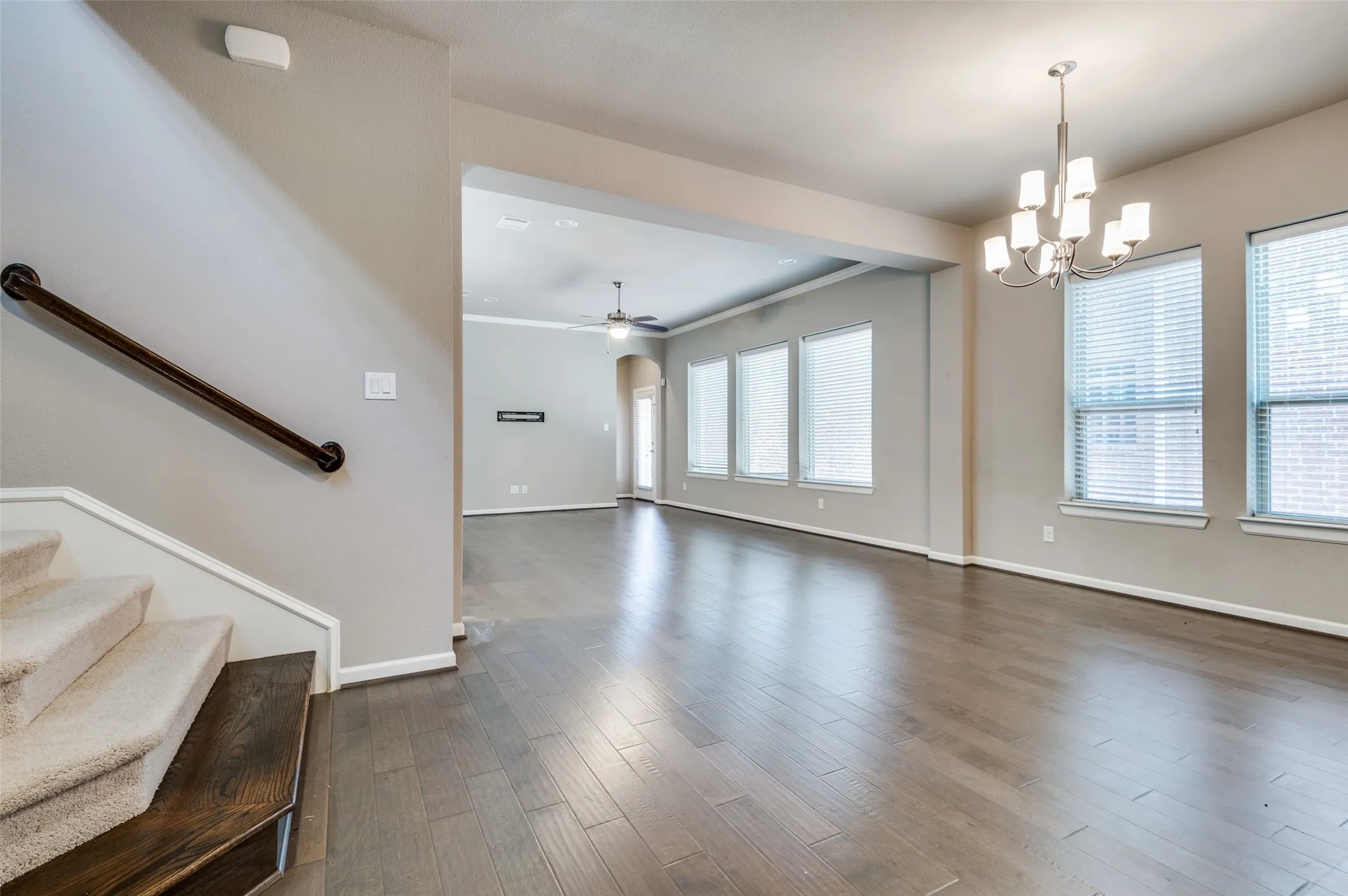 Single Family Residence For Rent in Dallas County , 6739 Palo Duro Drive, Irving, Texas 75063, 4 Bedroom, 4 Bathroom, 2 Garage spaces, 3,054 Sqft, built in 2017, mls#21341252, Real Estate Agent in Irving, Homes For Rent in Dallas county, Homes For Rent in Irving, Realtor in Irving Texas, Real Estate Brokerage Independent Realty Texas, Luminita Cordes Realtor