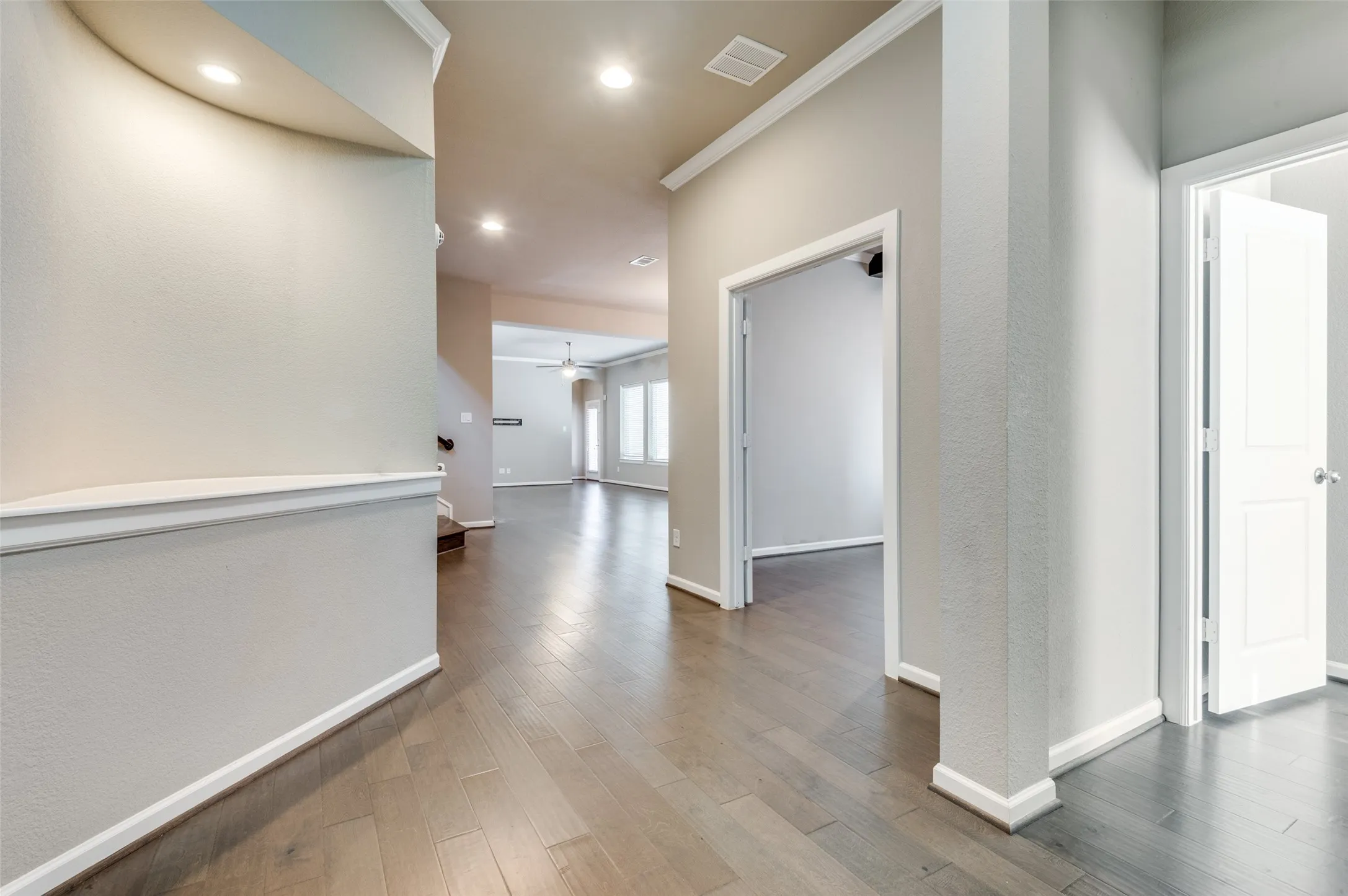 Single Family Residence For Rent in Dallas County , 6739 Palo Duro Drive, Irving, Texas 75063, 4 Bedroom, 4 Bathroom, 2 Garage spaces, 3,054 Sqft, built in 2017, mls#21341252, Real Estate Agent in Irving, Homes For Rent in Dallas county, Homes For Rent in Irving, Realtor in Irving Texas, Real Estate Brokerage Independent Realty Texas, Luminita Cordes Realtor