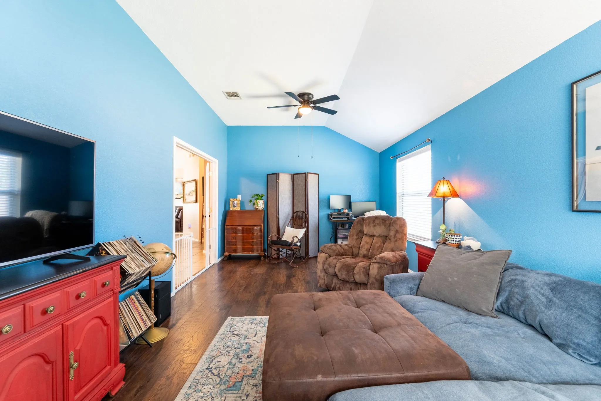 Single Family Residence For Sale in Rockwall County , 204 Cookston Lane, Royse City, Texas 75189, 3 Bedroom, 2 Bathroom, 2 Garage spaces, 1,891 Sqft, built in 2006, mls#21370535, Real Estate Agent in Royse City, Homes For Sale in Rockwall county, Homes For Sale in Royse City, Realtor in Royse City Texas, Real Estate Brokerage Independent Realty Texas, Luminita Cordes Realtor