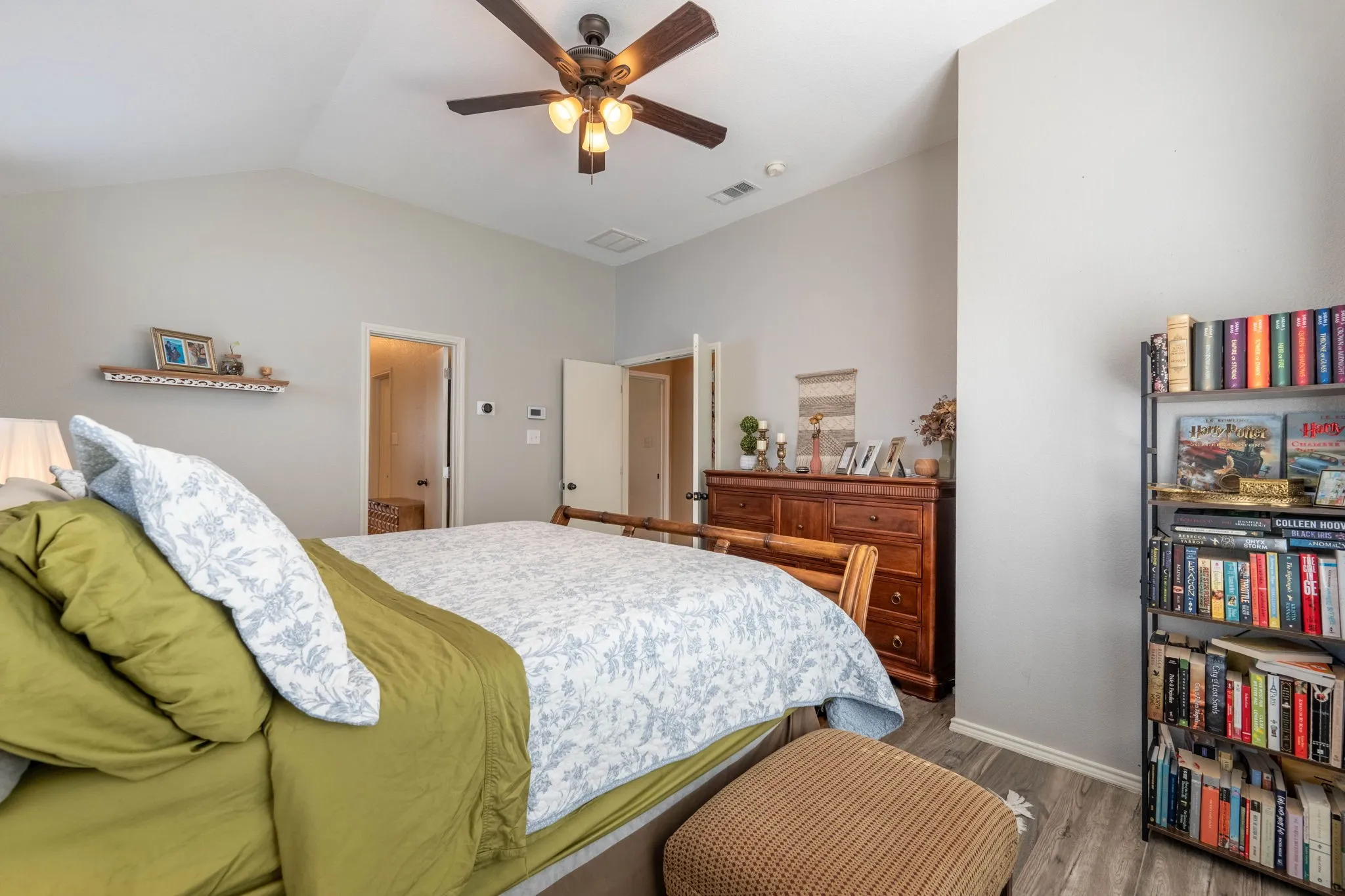 Single Family Residence For Sale in Rockwall County , 204 Cookston Lane, Royse City, Texas 75189, 3 Bedroom, 2 Bathroom, 2 Garage spaces, 1,891 Sqft, built in 2006, mls#21370535, Real Estate Agent in Royse City, Homes For Sale in Rockwall county, Homes For Sale in Royse City, Realtor in Royse City Texas, Real Estate Brokerage Independent Realty Texas, Luminita Cordes Realtor