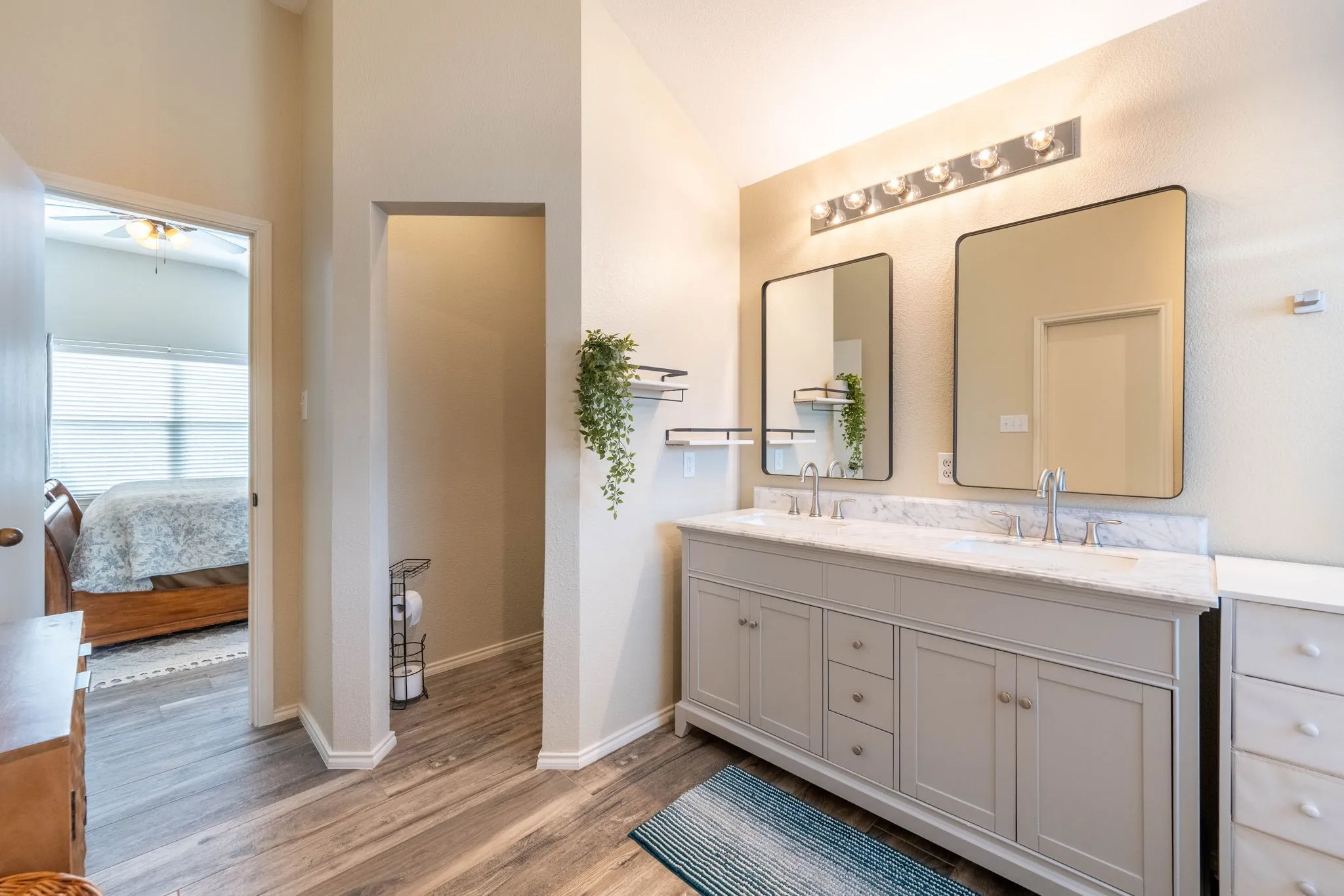 Single Family Residence For Sale in Rockwall County , 204 Cookston Lane, Royse City, Texas 75189, 3 Bedroom, 2 Bathroom, 2 Garage spaces, 1,891 Sqft, built in 2006, mls#21370535, Real Estate Agent in Royse City, Homes For Sale in Rockwall county, Homes For Sale in Royse City, Realtor in Royse City Texas, Real Estate Brokerage Independent Realty Texas, Luminita Cordes Realtor