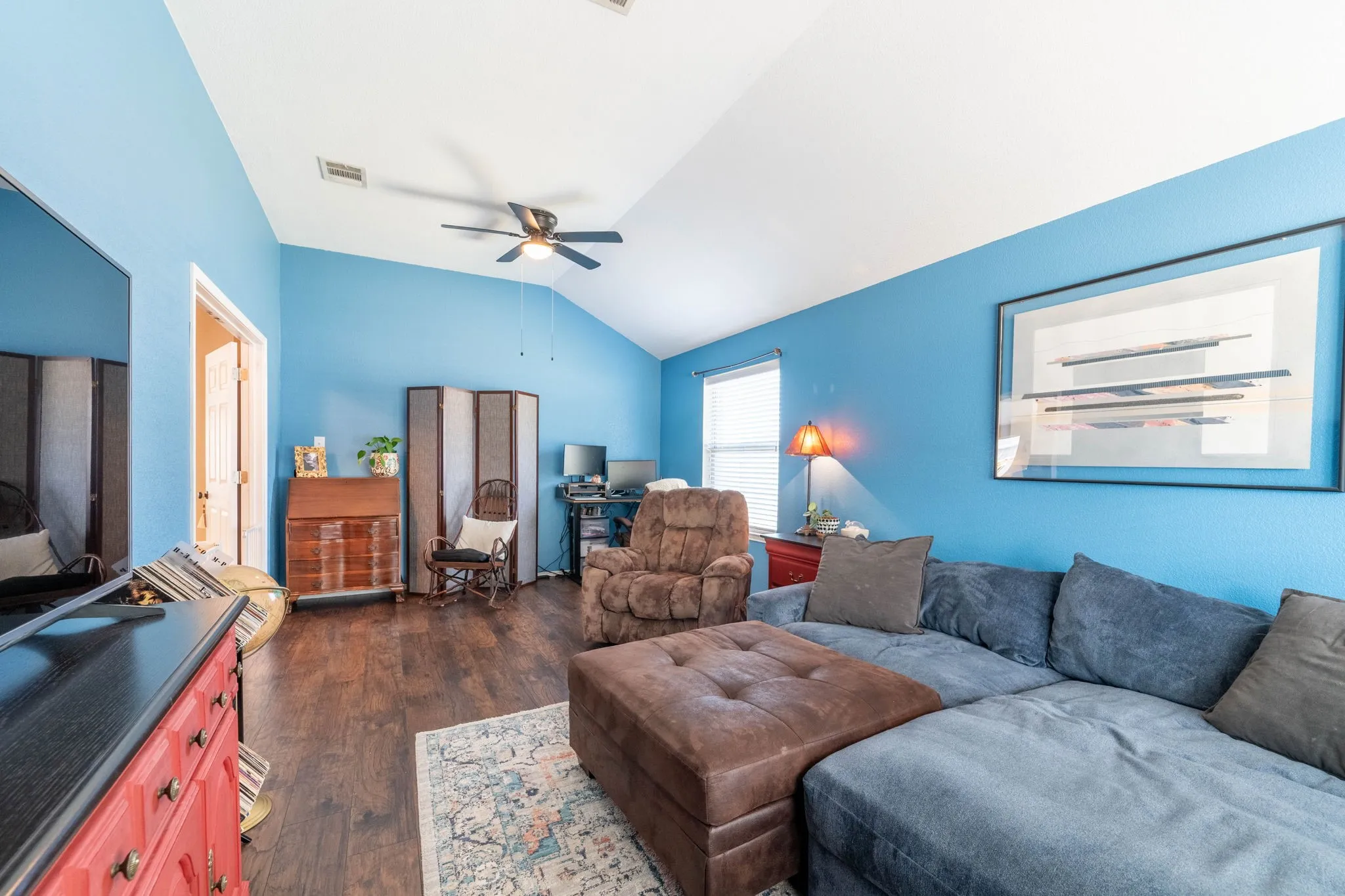 Single Family Residence For Sale in Rockwall County , 204 Cookston Lane, Royse City, Texas 75189, 3 Bedroom, 2 Bathroom, 2 Garage spaces, 1,891 Sqft, built in 2006, mls#21370535, Real Estate Agent in Royse City, Homes For Sale in Rockwall county, Homes For Sale in Royse City, Realtor in Royse City Texas, Real Estate Brokerage Independent Realty Texas, Luminita Cordes Realtor