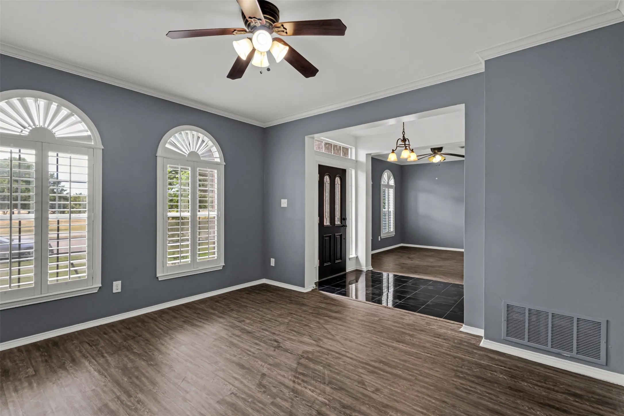 Single Family Residence For Sale in Collin County , 1119 Shadow Lakes Boulevard, Allen, Texas 75002, 4 Bedroom, 3 Bathroom, 2 Garage spaces, 2,923 Sqft, built in 1994, mls#21369608, Real Estate Agent in Allen, Homes For Sale in Collin county, Homes For Sale in Allen, Realtor in Allen Texas, Real Estate Brokerage Independent Realty Texas, Luminita Cordes Realtor
