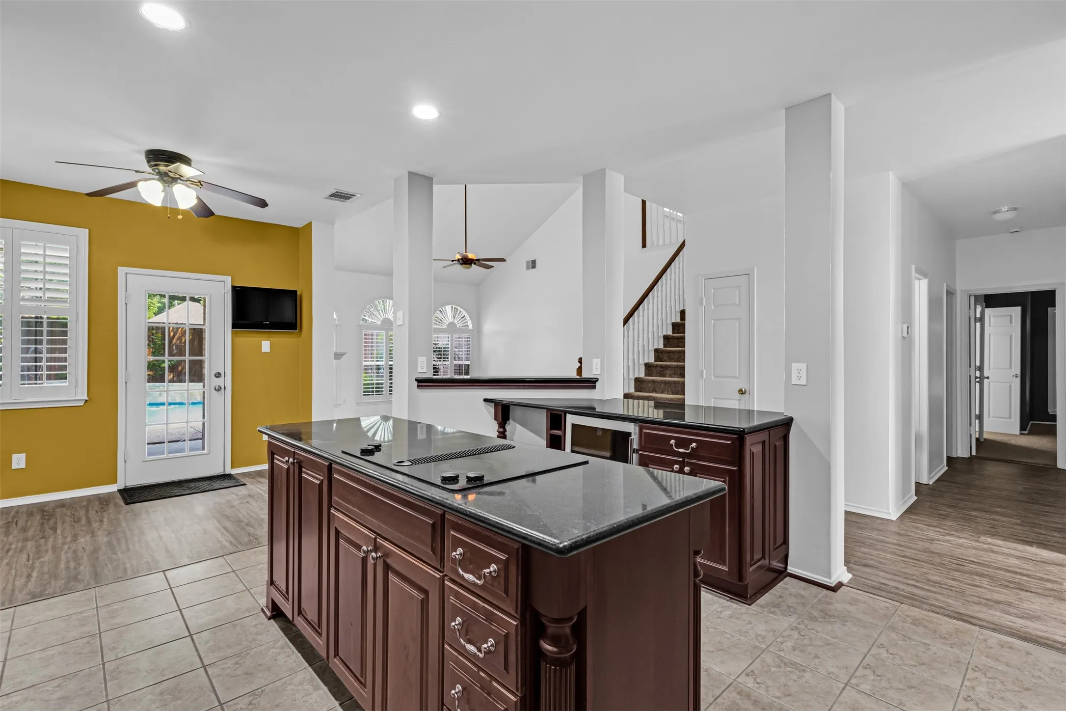 Single Family Residence For Sale in Collin County , 1119 Shadow Lakes Boulevard, Allen, Texas 75002, 4 Bedroom, 3 Bathroom, 2 Garage spaces, 2,923 Sqft, built in 1994, mls#21369608, Real Estate Agent in Allen, Homes For Sale in Collin county, Homes For Sale in Allen, Realtor in Allen Texas, Real Estate Brokerage Independent Realty Texas, Luminita Cordes Realtor