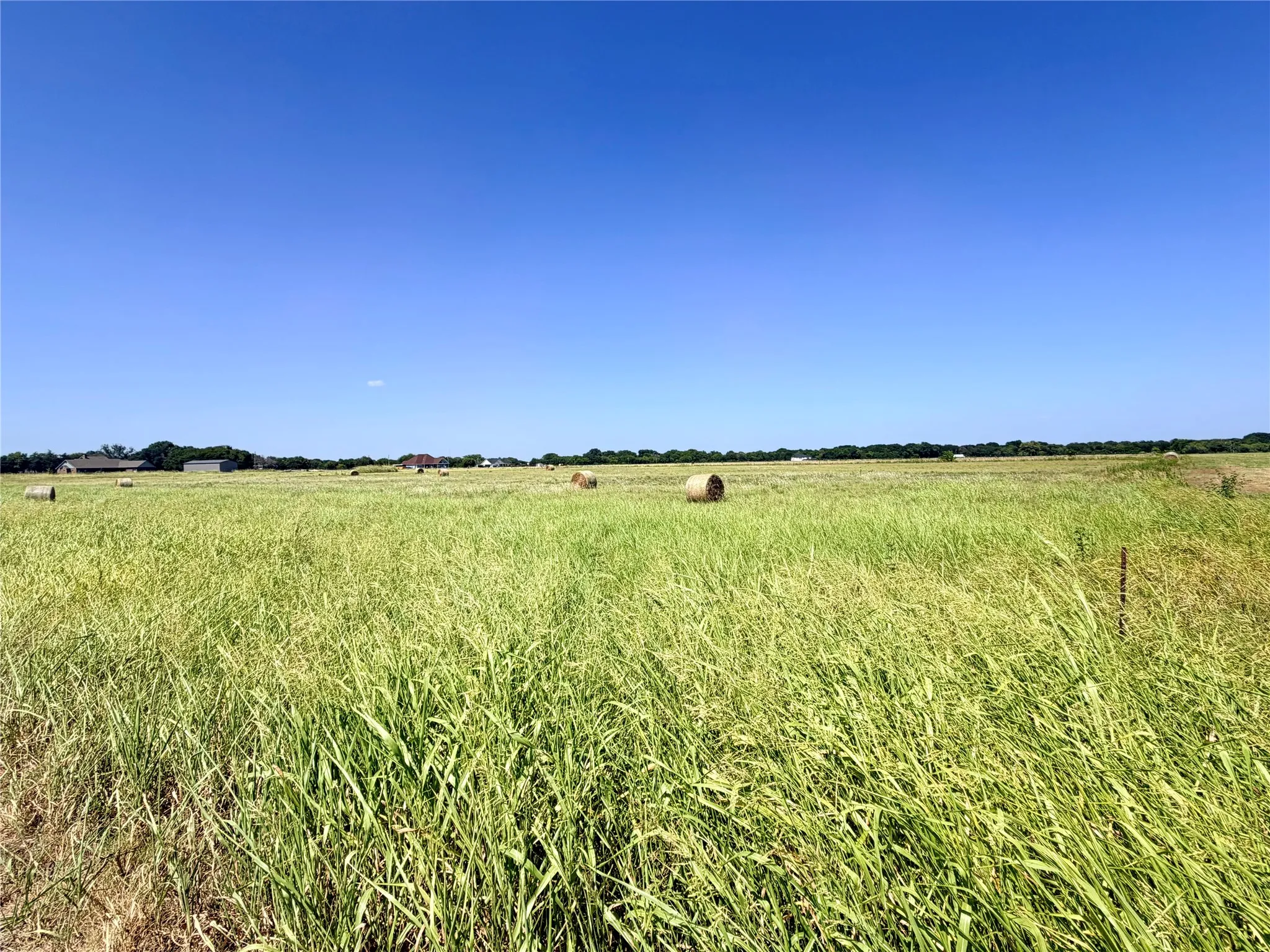 Unimproved Land For Sale in Ellis County , TBD 5.34 acres Ensign Drive, Ennis, Texas 75119, 0, 0, Garage spaces, 0 Sqft, built in 1800, mls#21370520, Real Estate Agent in Ennis, Homes For Sale in Ellis county, Homes For Sale in Ennis, Realtor in Ennis Texas, Real Estate Brokerage Independent Realty Texas, Luminita Cordes Realtor