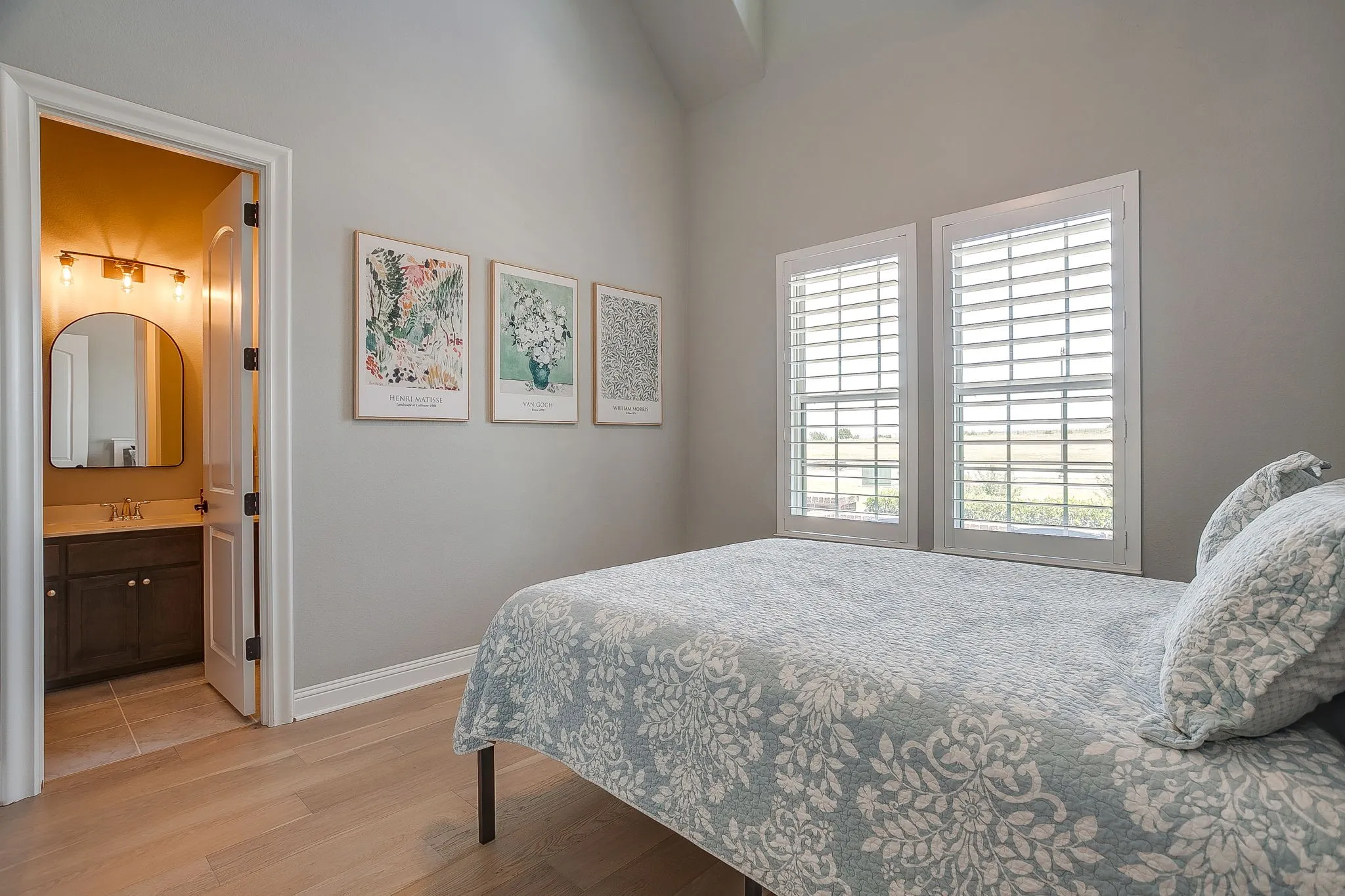 Single Family Residence For Sale in Parker County , 13648 Leatherstem Lane, Fort Worth, Texas 76008, 4 Bedroom, 4 Bathroom, 2 Garage spaces, 3,988 Sqft, built in 2018, mls#21370560, Real Estate Agent in Fort Worth, Homes For Sale in Parker county, Homes For Sale in Fort Worth, Realtor in Fort Worth Texas, Real Estate Brokerage Independent Realty Texas, Luminita Cordes Realtor