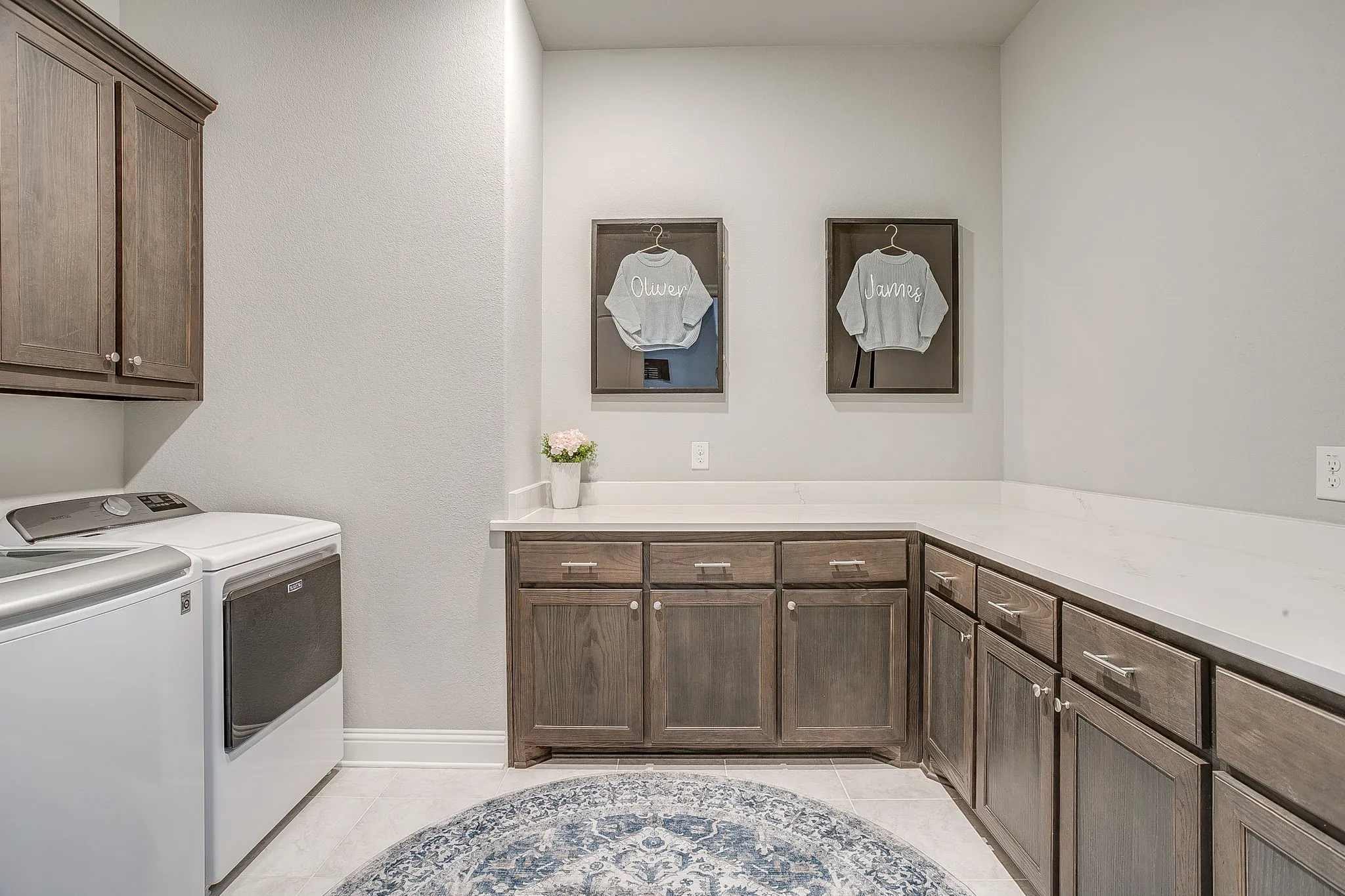 Single Family Residence For Sale in Parker County , 13648 Leatherstem Lane, Fort Worth, Texas 76008, 4 Bedroom, 4 Bathroom, 2 Garage spaces, 3,988 Sqft, built in 2018, mls#21370560, Real Estate Agent in Fort Worth, Homes For Sale in Parker county, Homes For Sale in Fort Worth, Realtor in Fort Worth Texas, Real Estate Brokerage Independent Realty Texas, Luminita Cordes Realtor