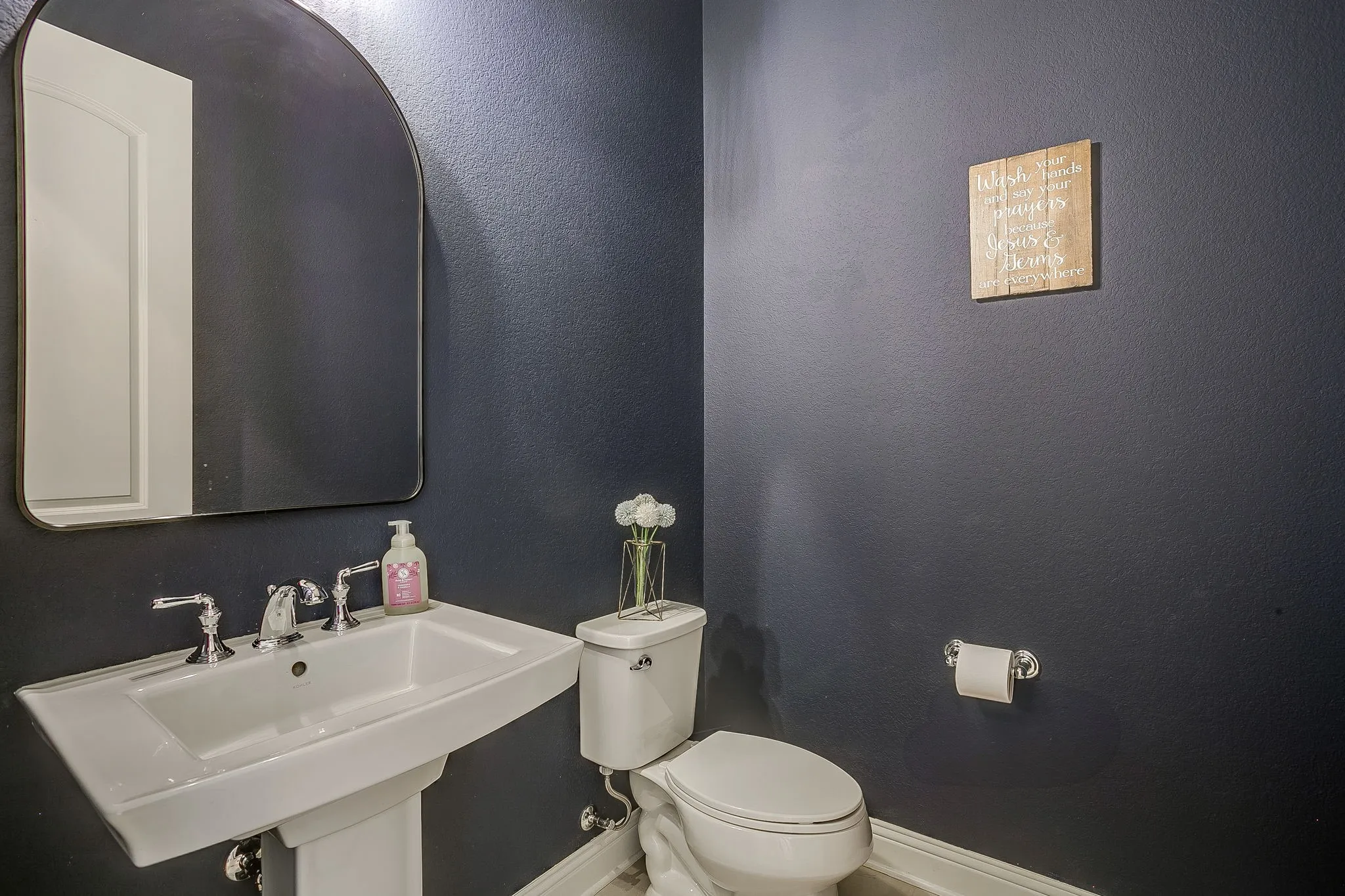 Single Family Residence For Sale in Parker County , 13648 Leatherstem Lane, Fort Worth, Texas 76008, 4 Bedroom, 4 Bathroom, 2 Garage spaces, 3,988 Sqft, built in 2018, mls#21370560, Real Estate Agent in Fort Worth, Homes For Sale in Parker county, Homes For Sale in Fort Worth, Realtor in Fort Worth Texas, Real Estate Brokerage Independent Realty Texas, Luminita Cordes Realtor