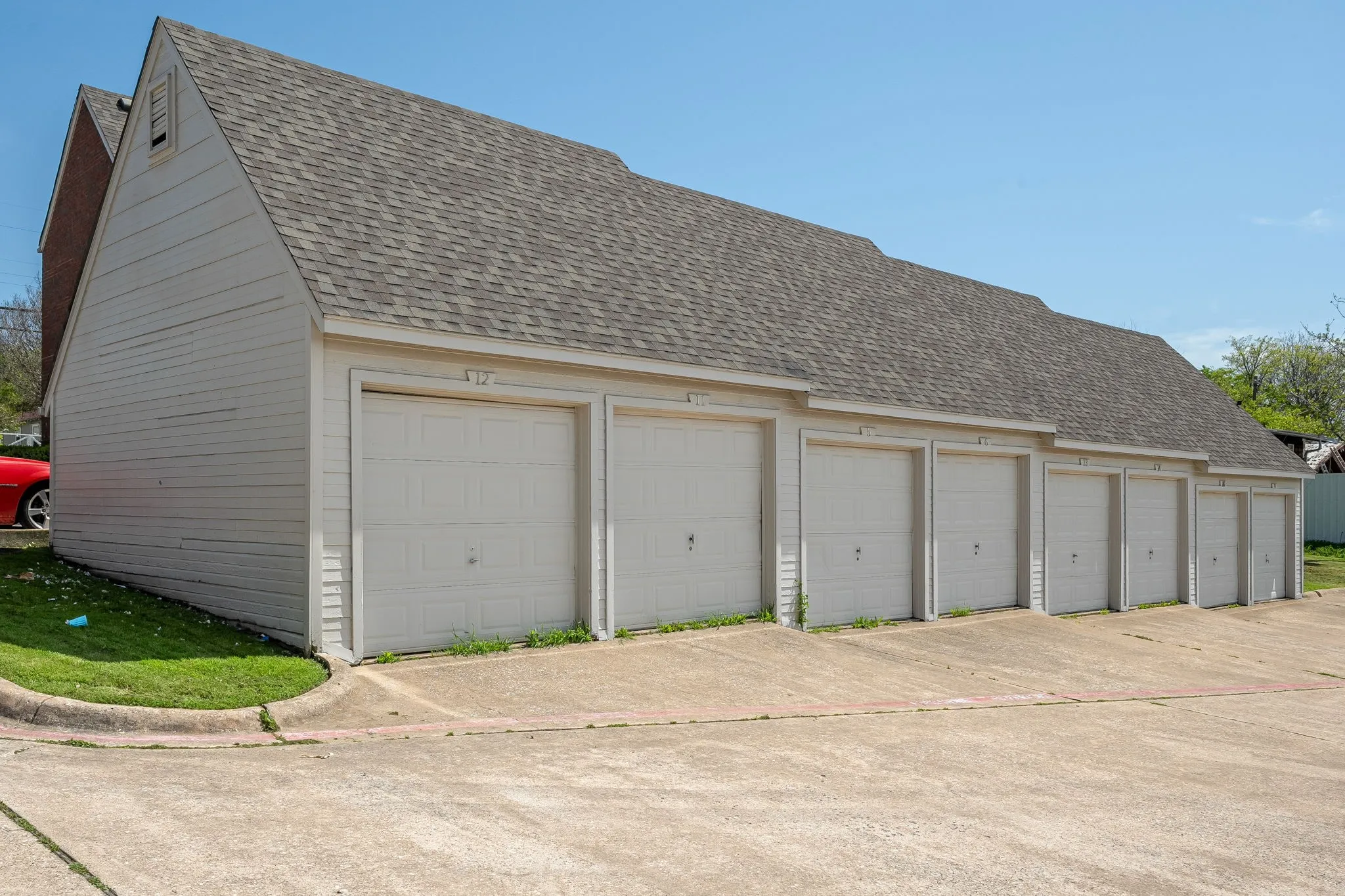 Townhouse For Rent in Collin County , 900 S Tennessee Street 11, Mc Kinney, Texas 75069, 3 Bedroom, 2 Bathroom, 1 Garage spaces, 1,134 Sqft, built in 1986, mls#21370559, Real Estate Agent in Mc Kinney, Homes For Rent in Collin county, Homes For Rent in Mc Kinney, Realtor in Mc Kinney Texas, Real Estate Brokerage Independent Realty Texas, Luminita Cordes Realtor