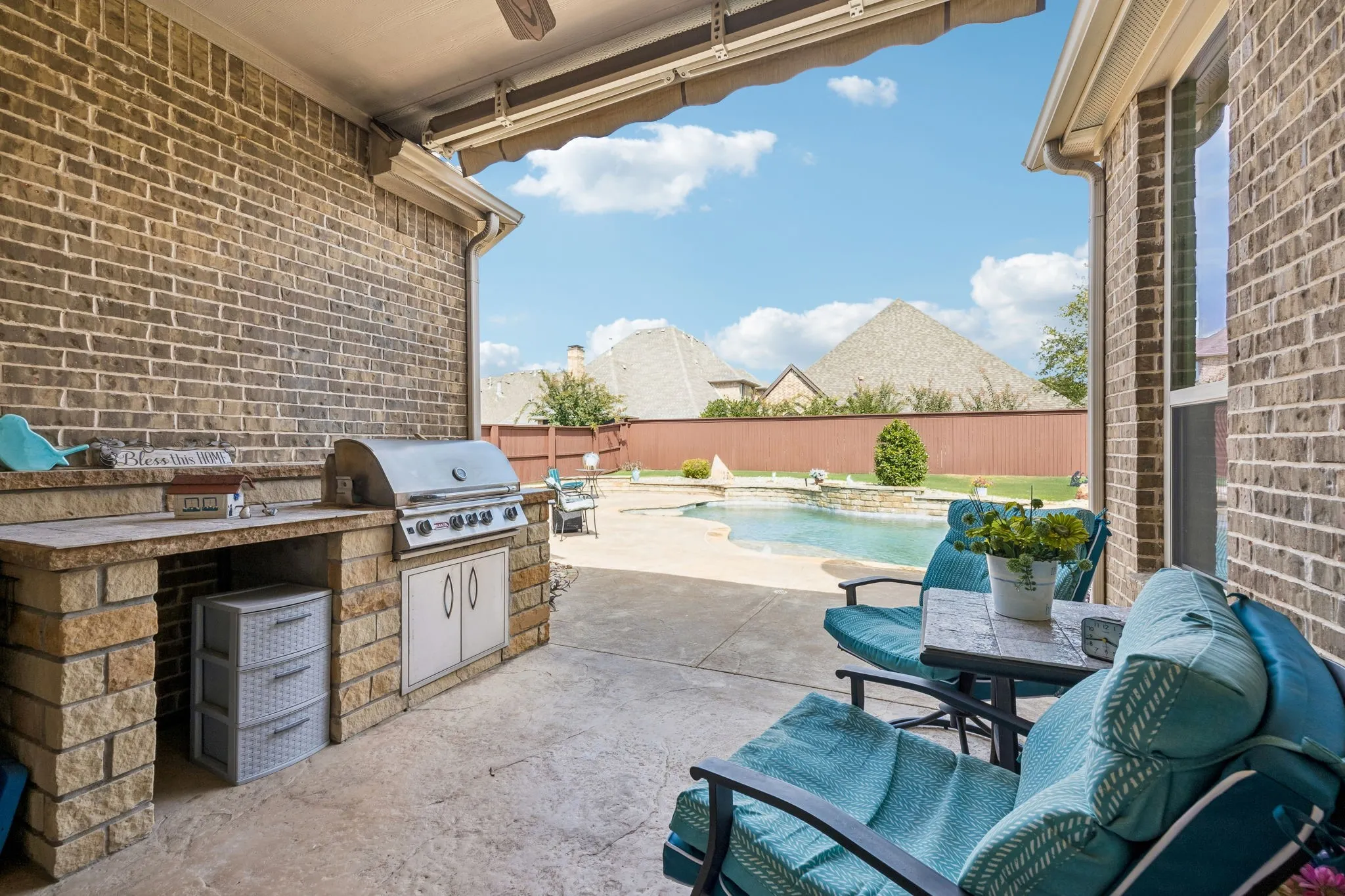 Retractable awning.