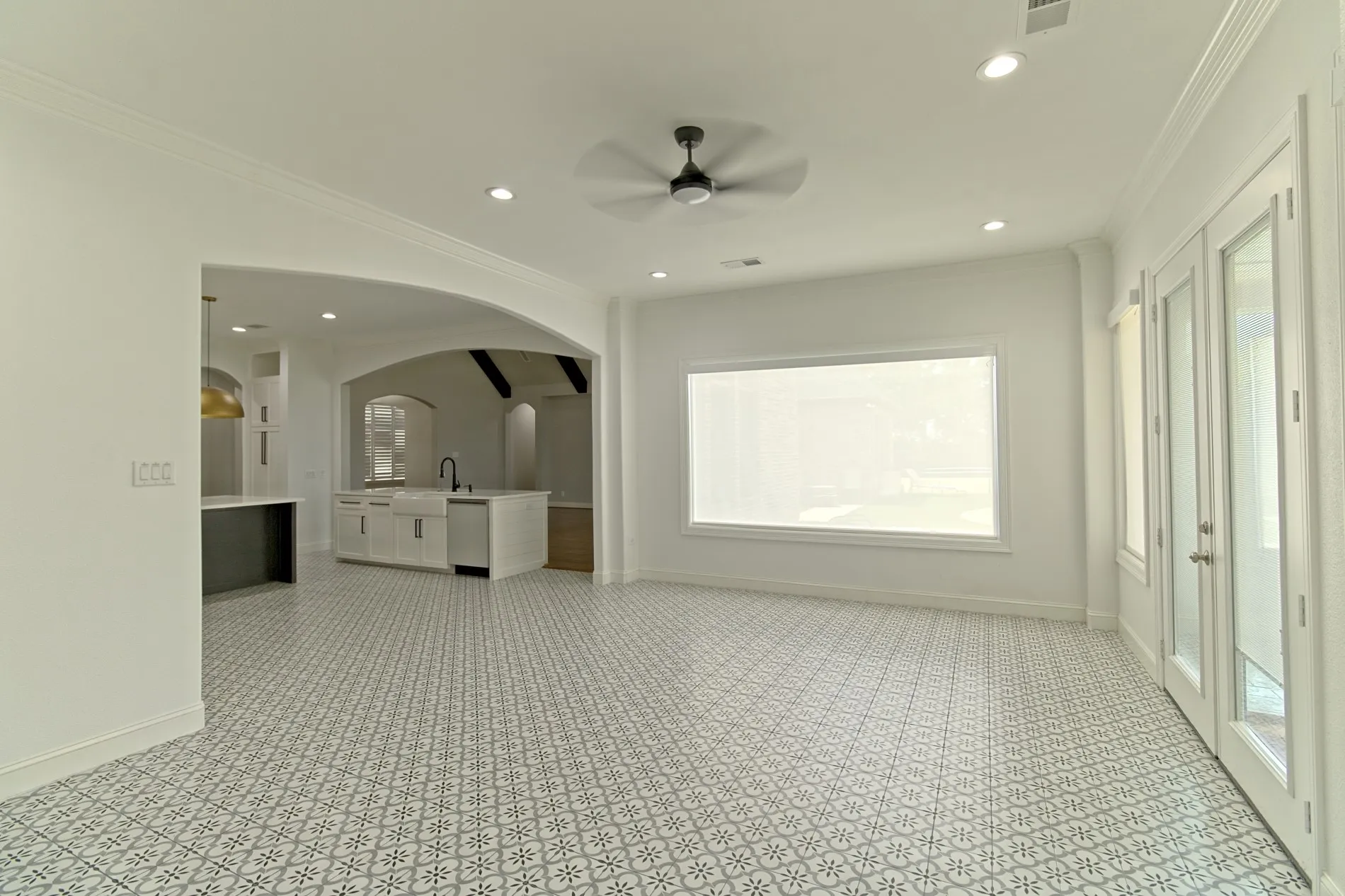 Single Family Residence For Rent in Kaufman County , 16661 Valley View, Forney, Texas 75126, 5 Bedroom, 5 Bathroom, 3 Garage spaces, 4,930 Sqft, built in 2018, mls#21369171, Real Estate Agent in Forney, Homes For Rent in Kaufman county, Homes For Rent in Forney, Realtor in Forney Texas, Real Estate Brokerage Independent Realty Texas, Luminita Cordes Realtor