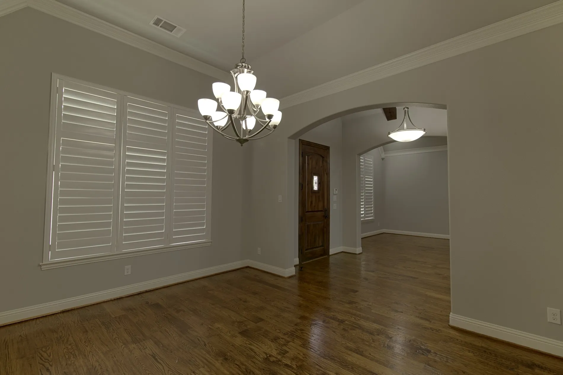 Single Family Residence For Rent in Kaufman County , 16661 Valley View, Forney, Texas 75126, 5 Bedroom, 5 Bathroom, 3 Garage spaces, 4,930 Sqft, built in 2018, mls#21369171, Real Estate Agent in Forney, Homes For Rent in Kaufman county, Homes For Rent in Forney, Realtor in Forney Texas, Real Estate Brokerage Independent Realty Texas, Luminita Cordes Realtor