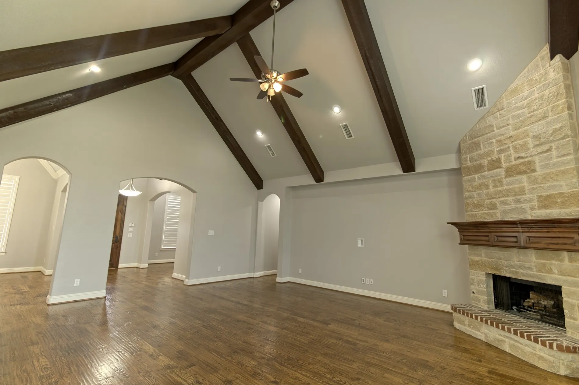 Single Family Residence For Rent in Kaufman County , 16661 Valley View, Forney, Texas 75126, 5 Bedroom, 5 Bathroom, 3 Garage spaces, 4,930 Sqft, built in 2018, mls#21369171, Real Estate Agent in Forney, Homes For Rent in Kaufman county, Homes For Rent in Forney, Realtor in Forney Texas, Real Estate Brokerage Independent Realty Texas, Luminita Cordes Realtor