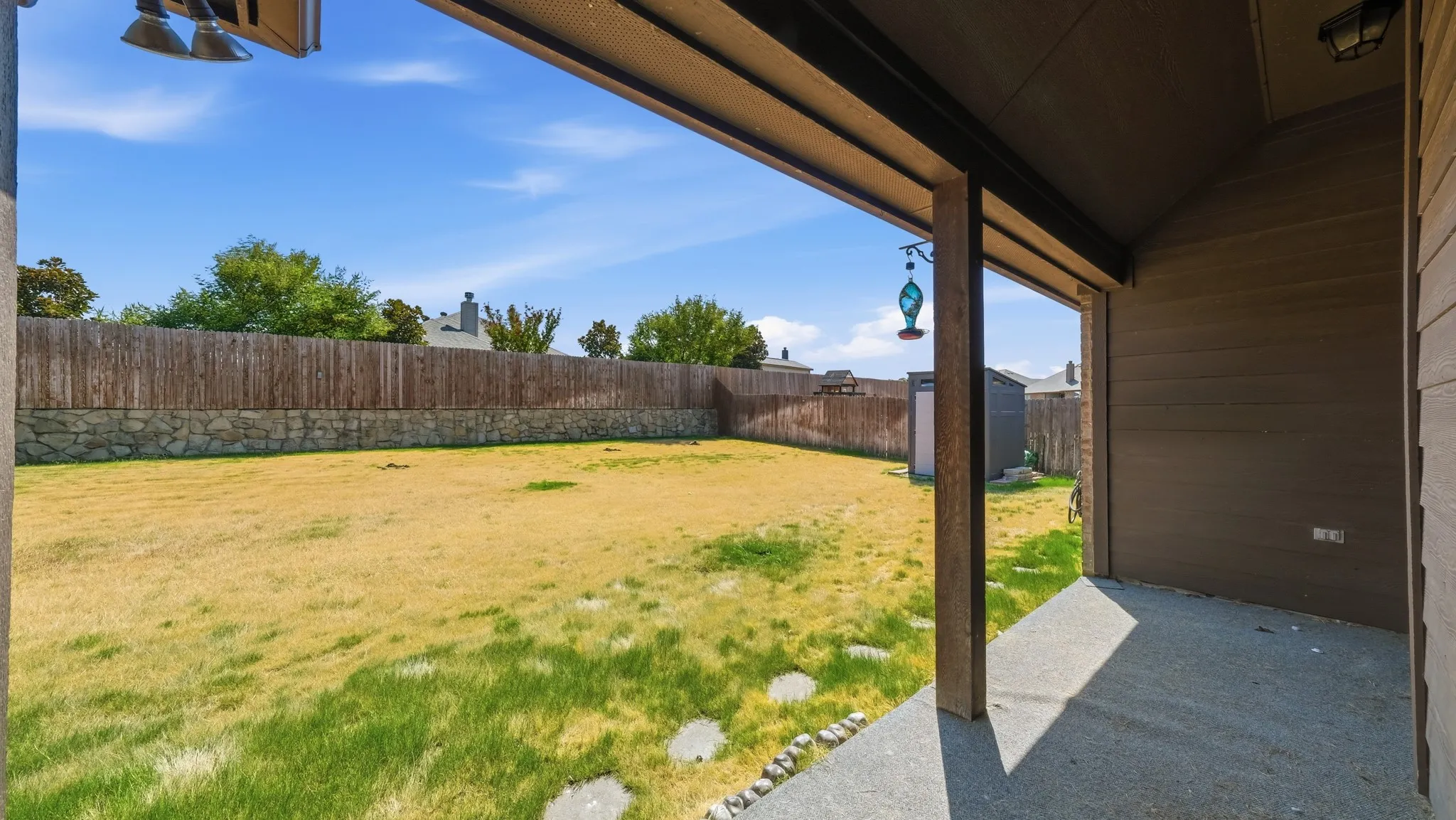 Single Family Residence For Sale in Parker County , 1813 Town Creek Circle, Weatherford, Texas 76086, 3 Bedroom, 3 Bathroom, 2 Garage spaces, 1,463 Sqft, built in 2017, mls#21368094, Real Estate Agent in Weatherford, Homes For Sale in Parker county, Homes For Sale in Weatherford, Realtor in Weatherford Texas, Real Estate Brokerage Independent Realty Texas, Luminita Cordes Realtor