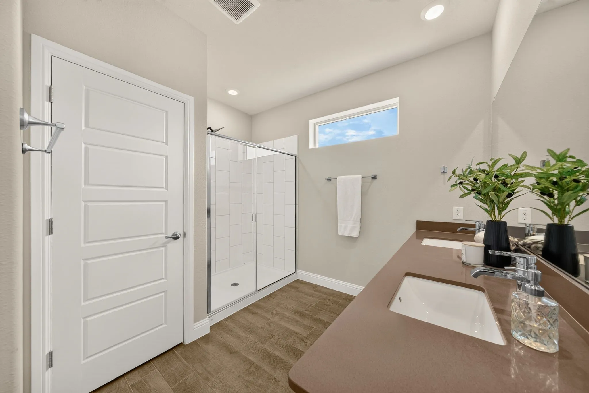 Single Family Residence For Sale in Denton County , 2617 Toucan Drive, Denton, Texas 76205, 4 Bedroom, 3 Bathroom, 2 Garage spaces, 2,035 Sqft, built in 2024, mls#21356821, Real Estate Agent in Denton, Homes For Sale in Denton county, Homes For Sale in Denton, Realtor in Denton Texas, Real Estate Brokerage Independent Realty Texas, Luminita Cordes Realtor