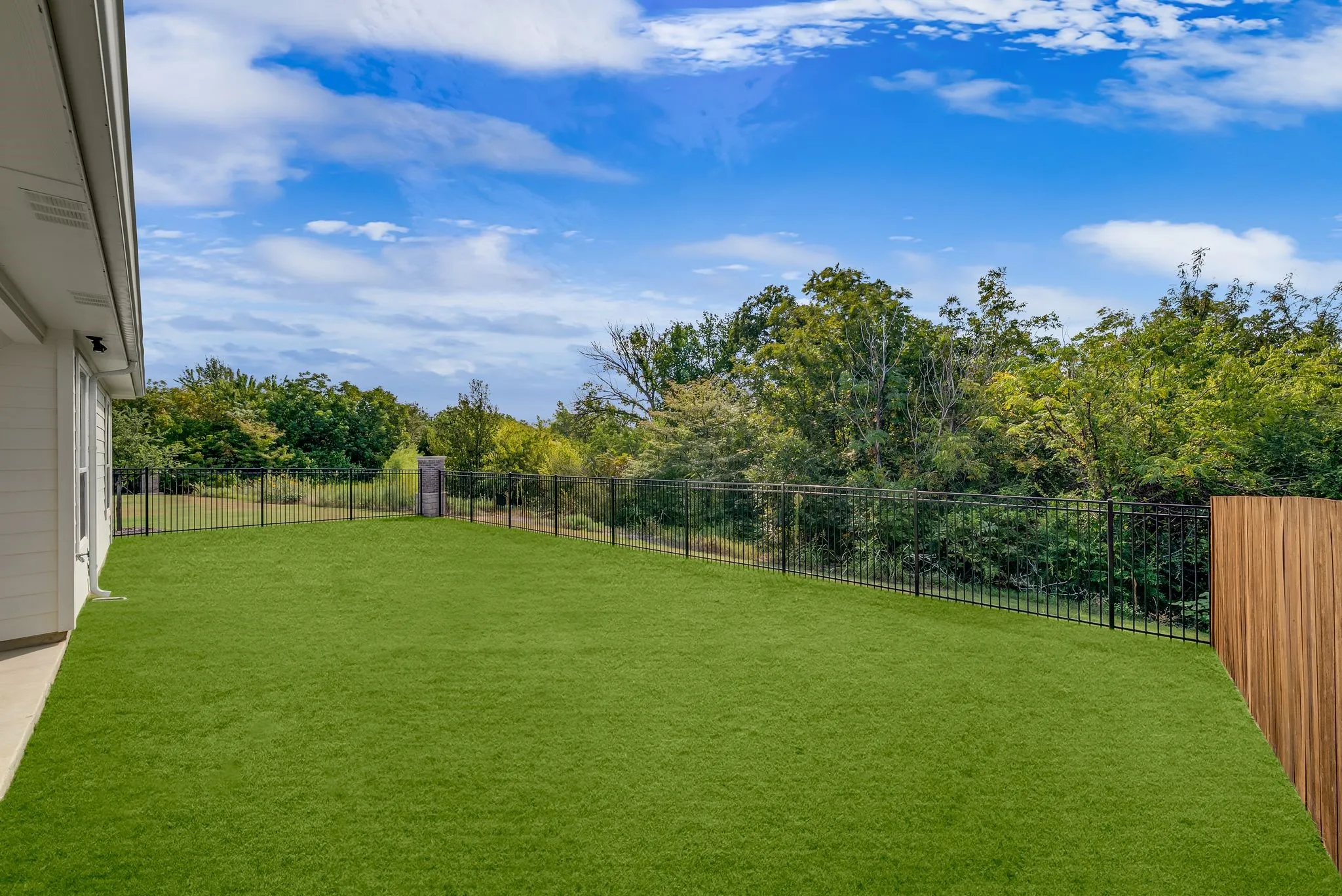 Single Family Residence For Sale in Denton County , 2617 Toucan Drive, Denton, Texas 76205, 4 Bedroom, 3 Bathroom, 2 Garage spaces, 2,035 Sqft, built in 2024, mls#21356821, Real Estate Agent in Denton, Homes For Sale in Denton county, Homes For Sale in Denton, Realtor in Denton Texas, Real Estate Brokerage Independent Realty Texas, Luminita Cordes Realtor