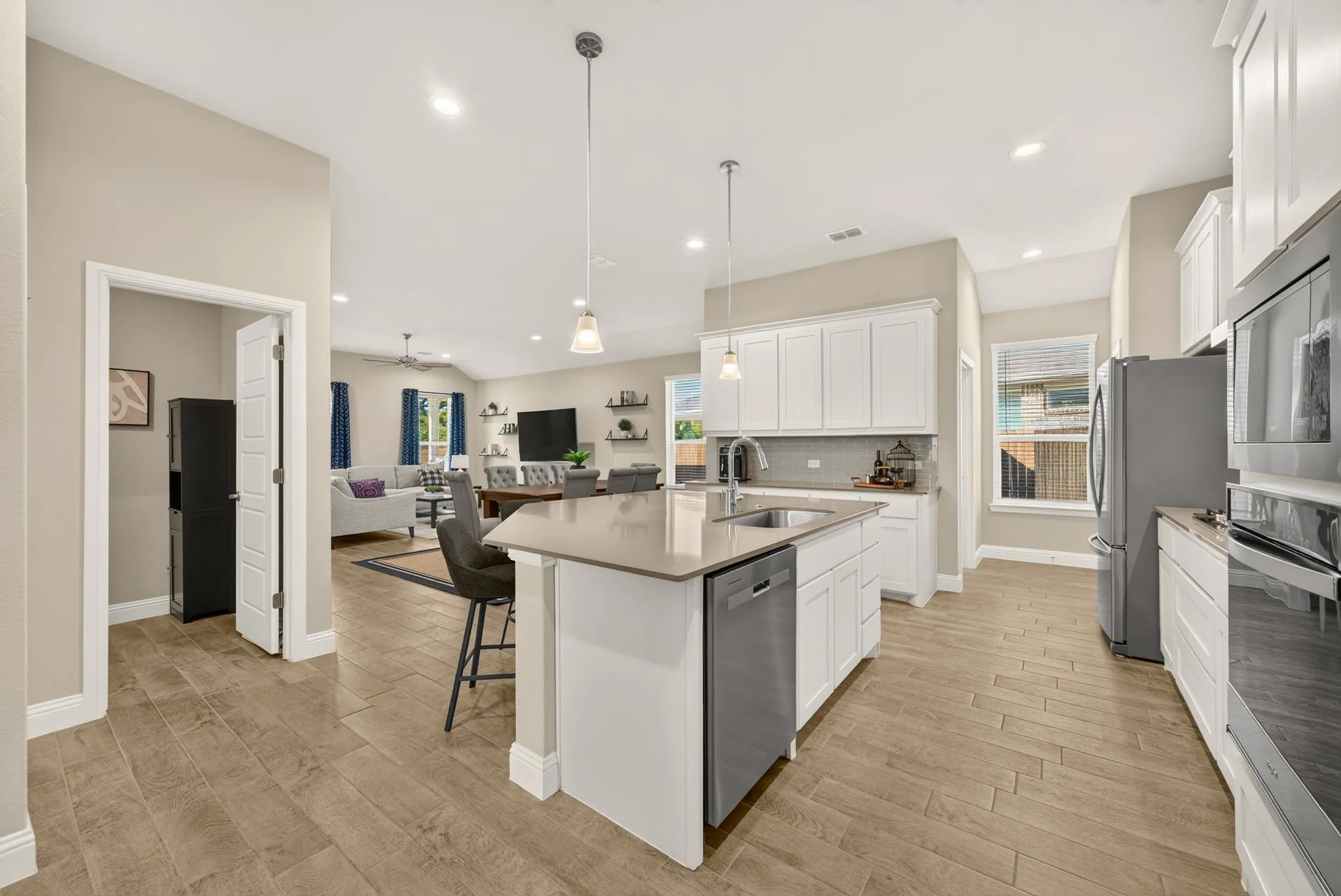 Single Family Residence For Sale in Denton County , 2617 Toucan Drive, Denton, Texas 76205, 4 Bedroom, 3 Bathroom, 2 Garage spaces, 2,035 Sqft, built in 2024, mls#21356821, Real Estate Agent in Denton, Homes For Sale in Denton county, Homes For Sale in Denton, Realtor in Denton Texas, Real Estate Brokerage Independent Realty Texas, Luminita Cordes Realtor