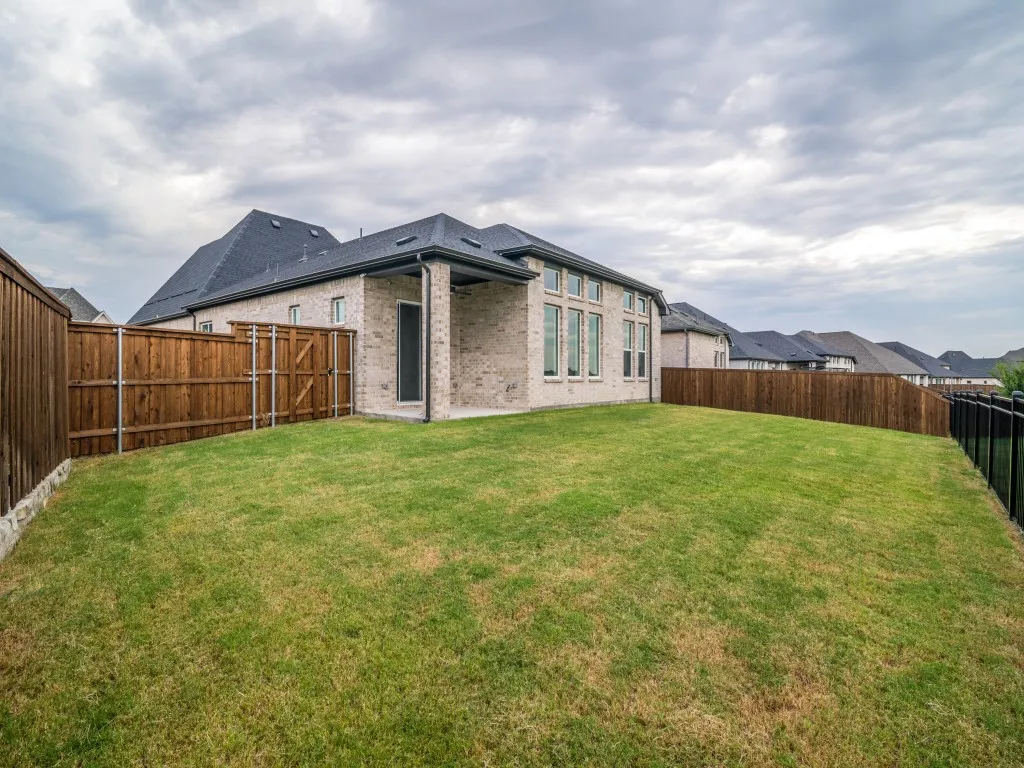 Single Family Residence For Sale in Kaufman County , 1414 Kirkdale Drive, Forney, Texas 75126, 4 Bedroom, 3 Bathroom, 2 Garage spaces, 2,196 Sqft, built in 2025, mls#21368107, Real Estate Agent in Forney, Homes For Sale in Kaufman county, Homes For Sale in Forney, Realtor in Forney Texas, Real Estate Brokerage Independent Realty Texas, Luminita Cordes Realtor