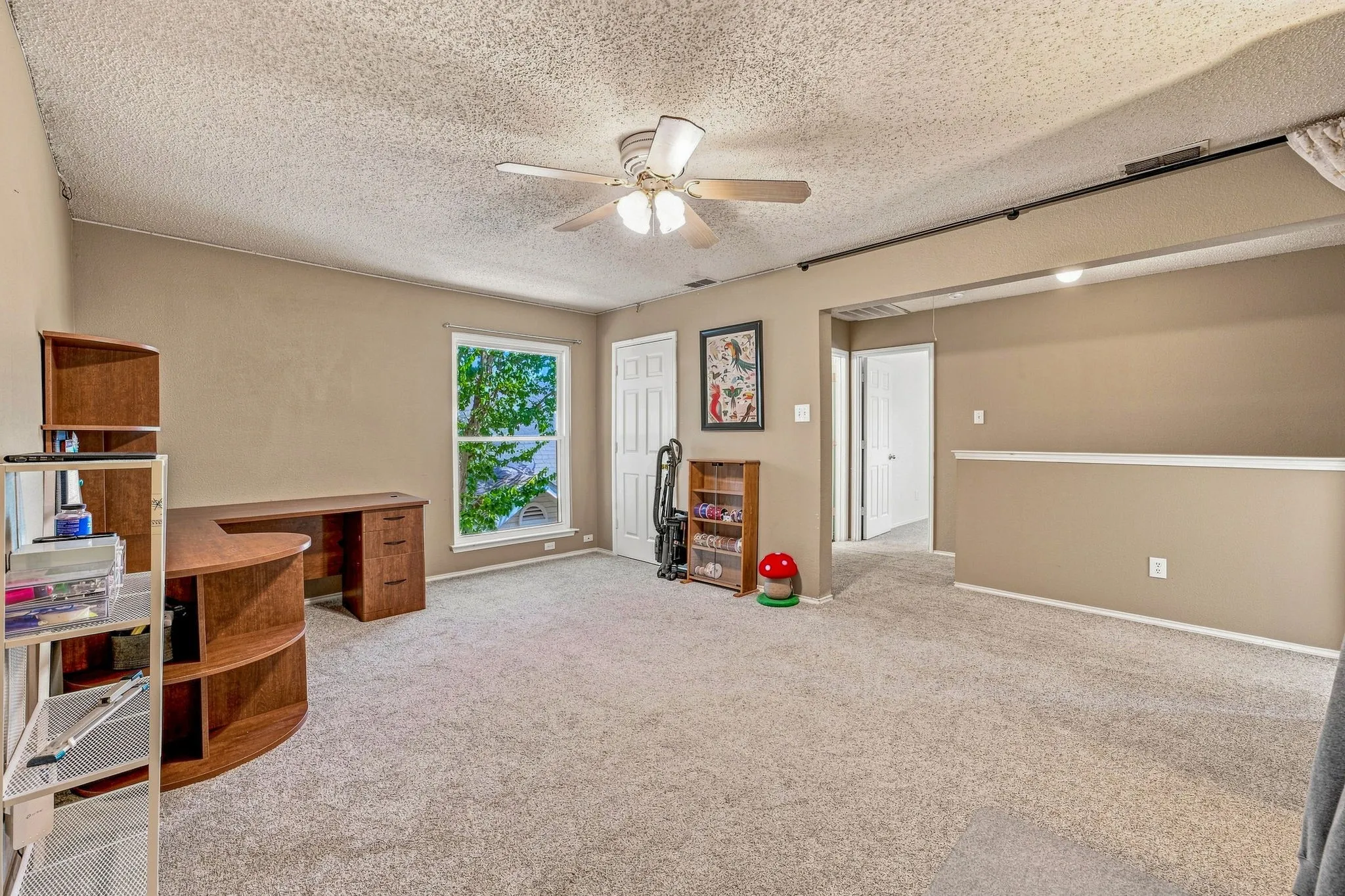 Single Family Residence For Sale in Tarrant County , 6913 Chaco Trail, Fort Worth, Texas 76137, 3 Bedroom, 3 Bathroom, 2 Garage spaces, 2,097 Sqft, built in 1997, mls#21370591, Real Estate Agent in Fort Worth, Homes For Sale in Tarrant county, Homes For Sale in Fort Worth, Realtor in Fort Worth Texas, Real Estate Brokerage Independent Realty Texas, Luminita Cordes Realtor