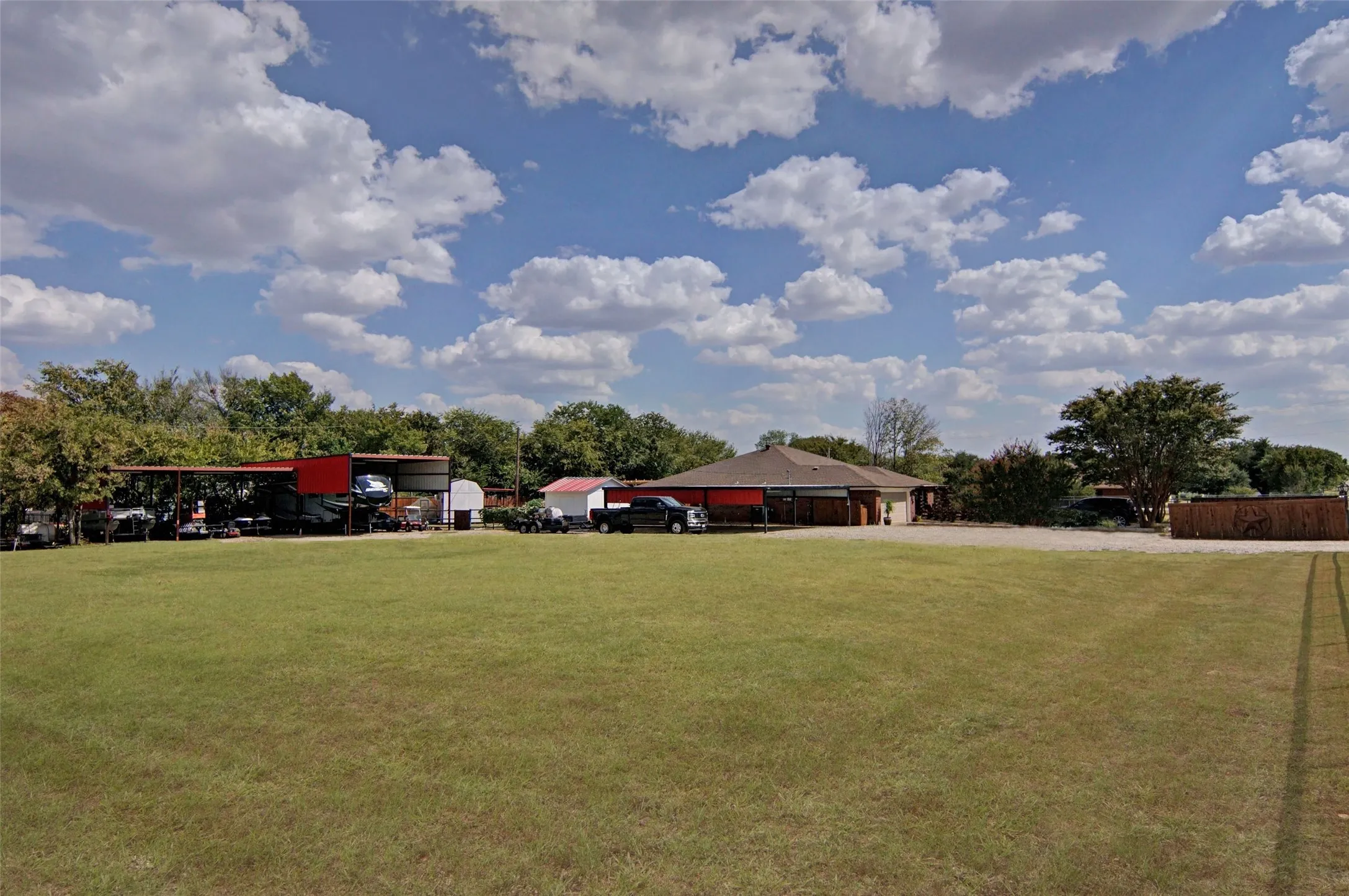 Single Family Residence For Sale in Tarrant County , 7200 Gillis Johnson Street, Fort Worth, Texas 76179, 4 Bedroom, 2 Bathroom, 2 Garage spaces, 2,236 Sqft, built in 1985, mls#21364303, Real Estate Agent in Fort Worth, Homes For Sale in Tarrant county, Homes For Sale in Fort Worth, Realtor in Fort Worth Texas, Real Estate Brokerage Independent Realty Texas, Luminita Cordes Realtor