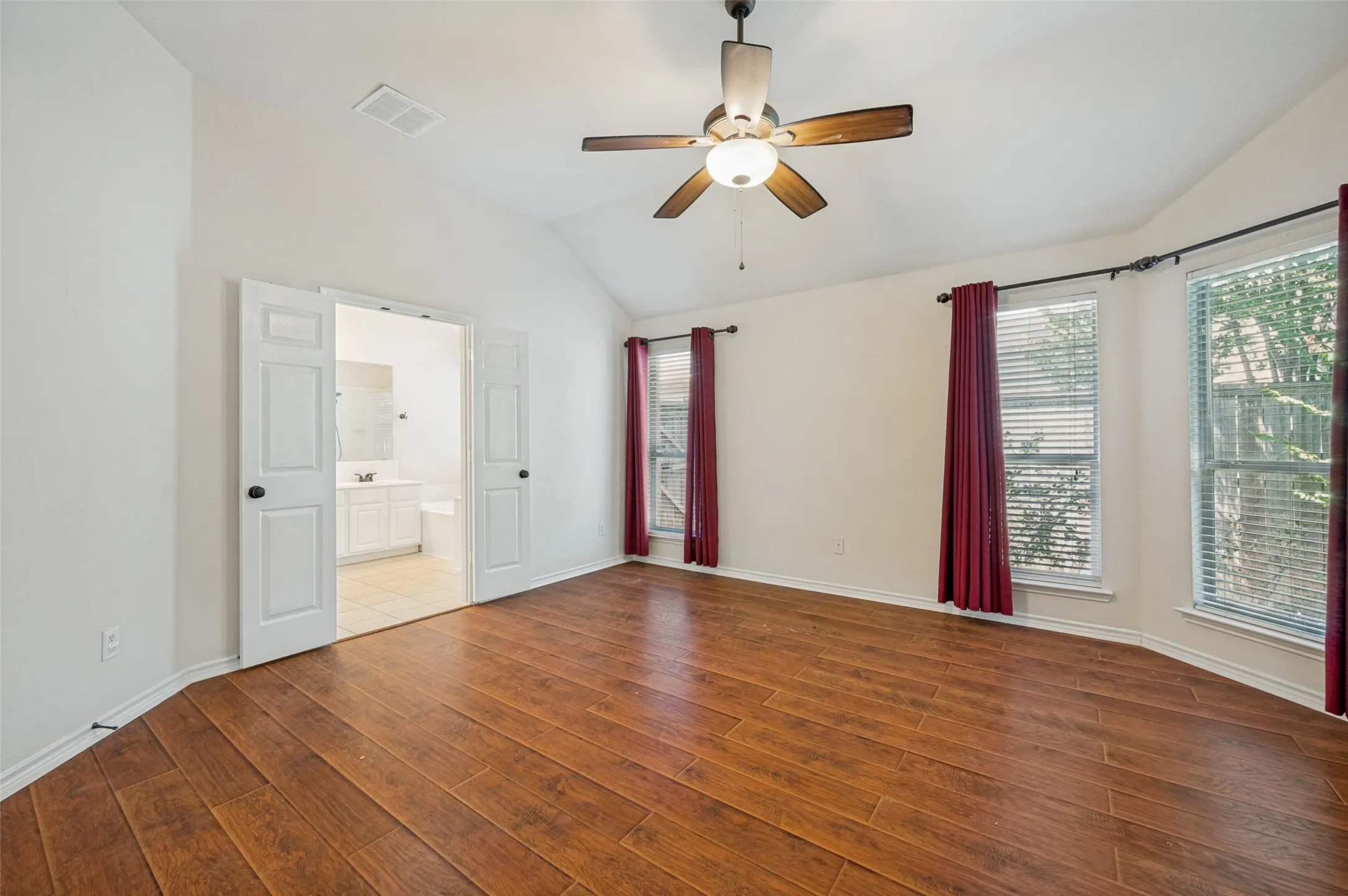 Single Family Residence For Rent in Collin County , 1615 Bur Oak Drive, Allen, Texas 75002, 3 Bedroom, 2 Bathroom, 2 Garage spaces, 2,210 Sqft, built in 2002, mls#21370616, Real Estate Agent in Allen, Homes For Rent in Collin county, Homes For Rent in Allen, Realtor in Allen Texas, Real Estate Brokerage Independent Realty Texas, Luminita Cordes Realtor