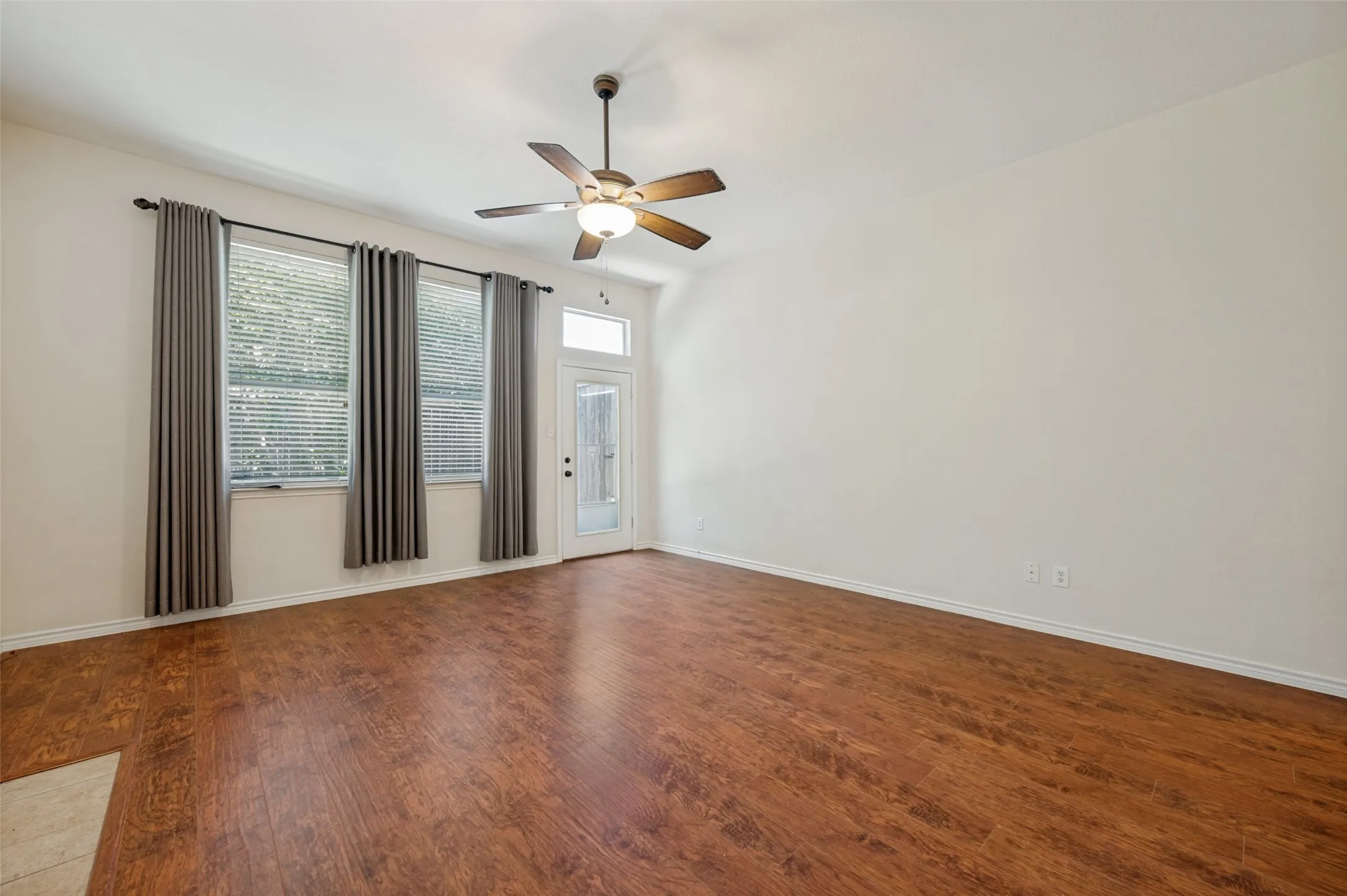 Single Family Residence For Rent in Collin County , 1615 Bur Oak Drive, Allen, Texas 75002, 3 Bedroom, 2 Bathroom, 2 Garage spaces, 2,210 Sqft, built in 2002, mls#21370616, Real Estate Agent in Allen, Homes For Rent in Collin county, Homes For Rent in Allen, Realtor in Allen Texas, Real Estate Brokerage Independent Realty Texas, Luminita Cordes Realtor