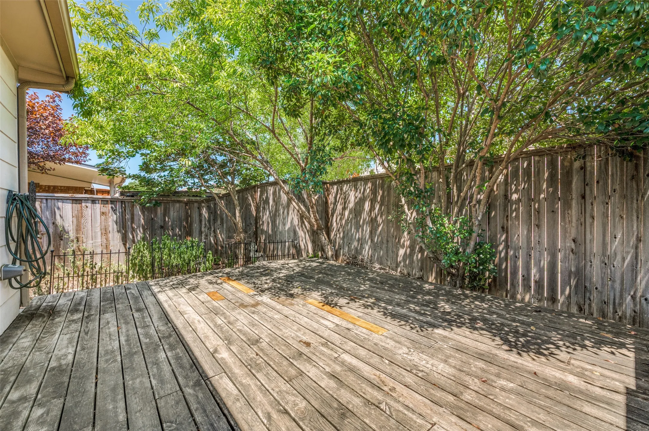 Single Family Residence For Rent in Collin County , 1615 Bur Oak Drive, Allen, Texas 75002, 3 Bedroom, 2 Bathroom, 2 Garage spaces, 2,210 Sqft, built in 2002, mls#21370616, Real Estate Agent in Allen, Homes For Rent in Collin county, Homes For Rent in Allen, Realtor in Allen Texas, Real Estate Brokerage Independent Realty Texas, Luminita Cordes Realtor