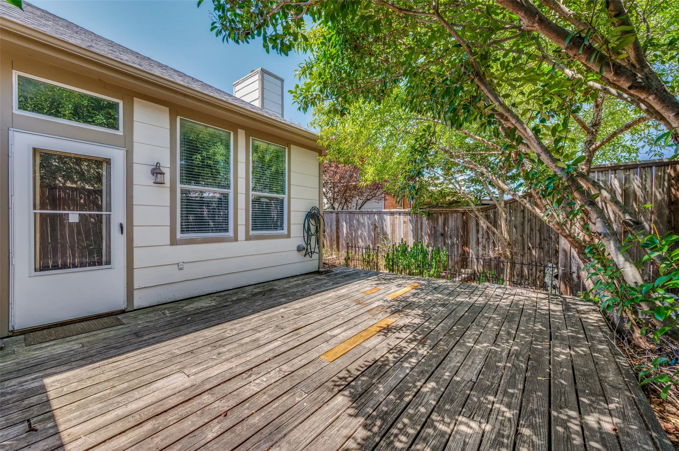 Single Family Residence For Rent in Collin County , 1615 Bur Oak Drive, Allen, Texas 75002, 3 Bedroom, 2 Bathroom, 2 Garage spaces, 2,210 Sqft, built in 2002, mls#21370616, Real Estate Agent in Allen, Homes For Rent in Collin county, Homes For Rent in Allen, Realtor in Allen Texas, Real Estate Brokerage Independent Realty Texas, Luminita Cordes Realtor