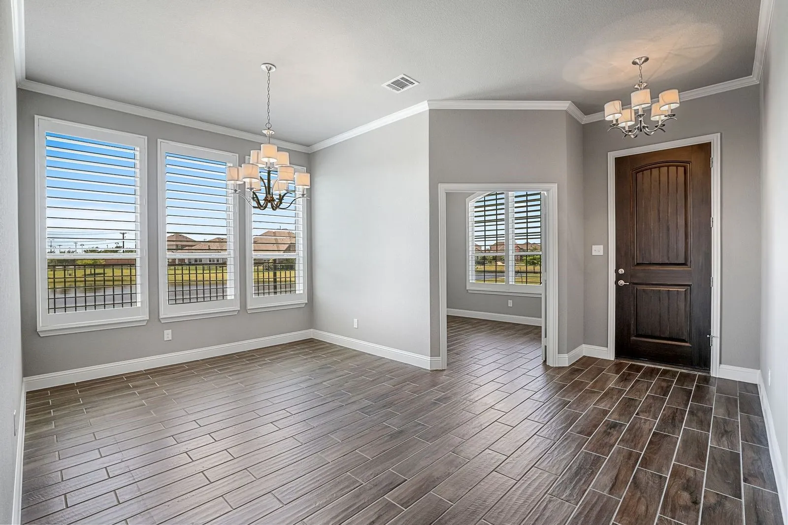 Single Family Residence For Rent in Collin County , 1152 Olympic Drive, Celina, Texas 75009, 3 Bedroom, 3 Bathroom, 2 Garage spaces, 2,739 Sqft, built in 2016, mls#21370617, Real Estate Agent in Celina, Homes For Rent in Collin county, Homes For Rent in Celina, Realtor in Celina Texas, Real Estate Brokerage Independent Realty Texas, Luminita Cordes Realtor