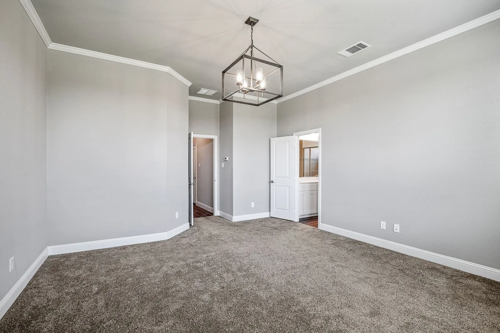 Single Family Residence For Rent in Collin County , 1152 Olympic Drive, Celina, Texas 75009, 3 Bedroom, 3 Bathroom, 2 Garage spaces, 2,739 Sqft, built in 2016, mls#21370617, Real Estate Agent in Celina, Homes For Rent in Collin county, Homes For Rent in Celina, Realtor in Celina Texas, Real Estate Brokerage Independent Realty Texas, Luminita Cordes Realtor