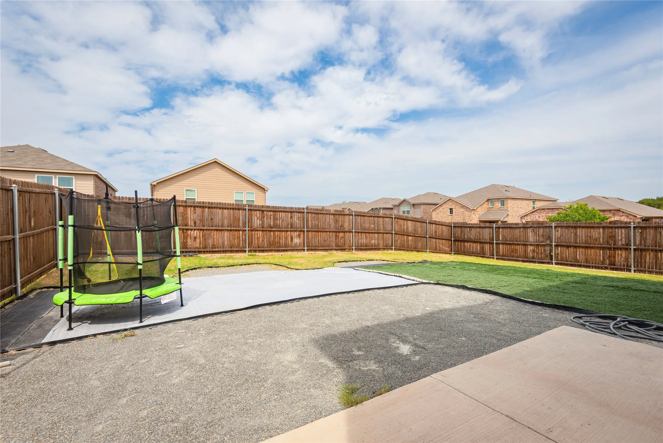 Single Family Residence For Sale in Collin County , 802 Lake Fletcher Road, Princeton, Texas 75407, 4 Bedroom, 3 Bathroom, 2 Garage spaces, 2,419 Sqft, built in 2023, mls#21370416, Real Estate Agent in Princeton, Homes For Sale in Collin county, Homes For Sale in Princeton, Realtor in Princeton Texas, Real Estate Brokerage Independent Realty Texas, Luminita Cordes Realtor