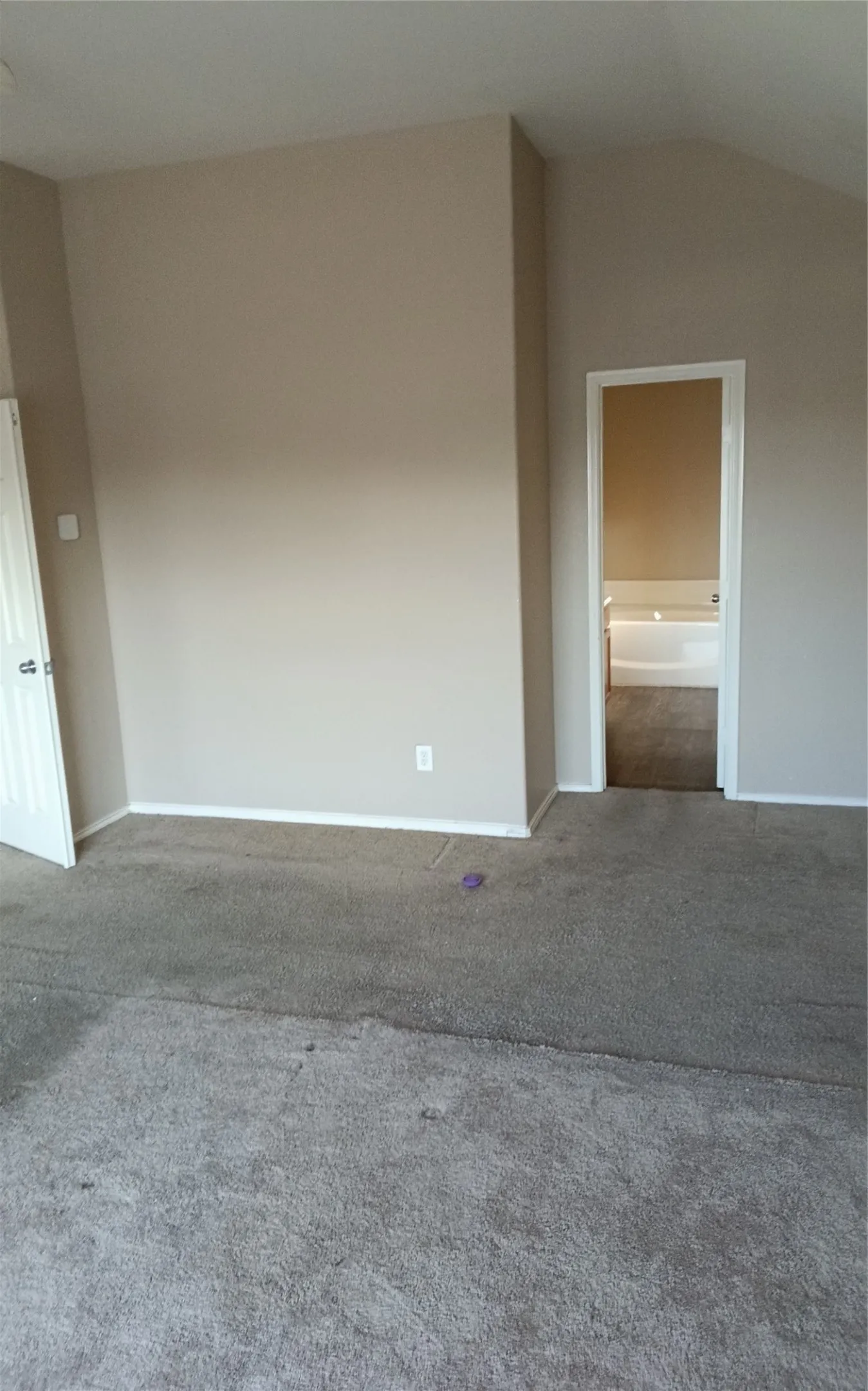 Single Family Residence For Sale in Tarrant County , 424 Heritage Drive, Crowley, Texas 76036, 4 Bedroom, 3 Bathroom, 2 Garage spaces, 2,396 Sqft, built in 2004, mls#21370620, Real Estate Agent in Crowley, Homes For Sale in Tarrant county, Homes For Sale in Crowley, Realtor in Crowley Texas, Real Estate Brokerage Independent Realty Texas, Luminita Cordes Realtor