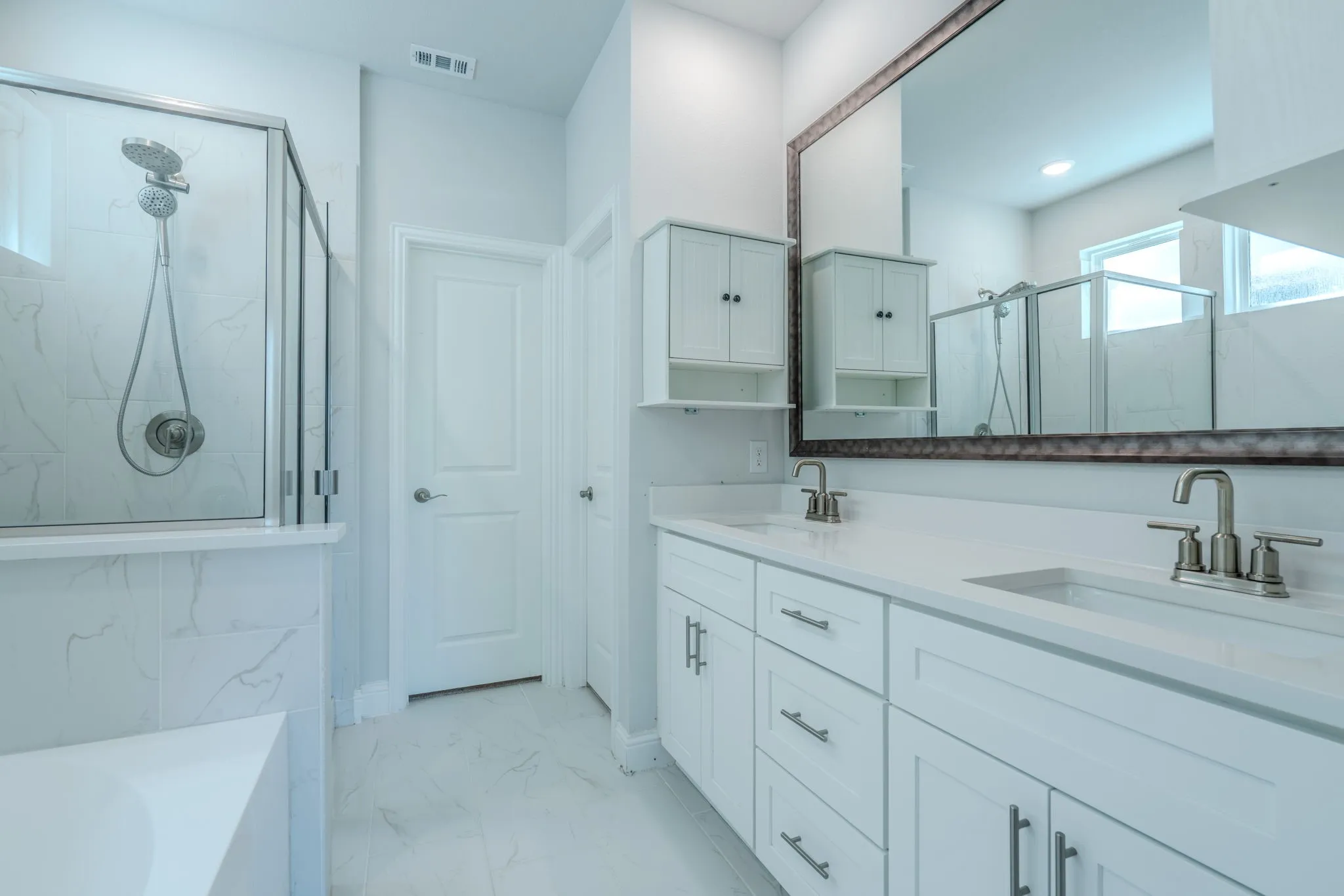 Single Family Residence For Rent in Collin County , 11451 Chepstow Crescent Court, Frisco, Texas 75035, 4 Bedroom, 3 Bathroom, 2 Garage spaces, 2,263 Sqft, built in 2024, mls#21365990, Real Estate Agent in Frisco, Homes For Rent in Collin county, Homes For Rent in Frisco, Realtor in Frisco Texas, Real Estate Brokerage Independent Realty Texas, Luminita Cordes Realtor