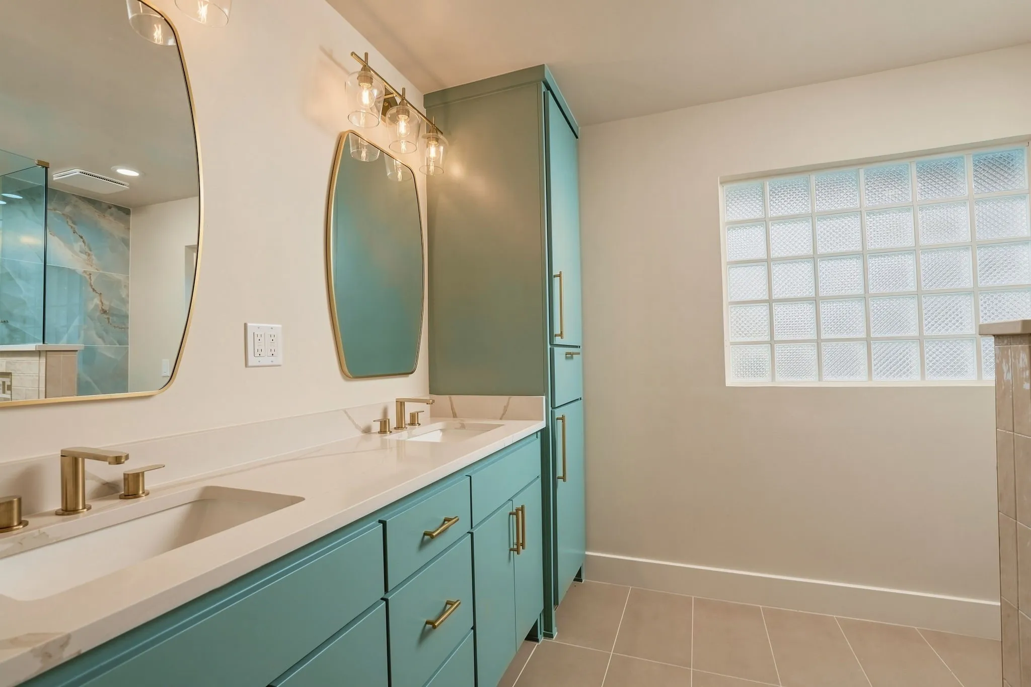 Single Family Residence For Sale in Collin County , 3209 Forester Way, Plano, Texas 75075, 3 Bedroom, 2 Bathroom, 2 Garage spaces, 2,028 Sqft, built in 1974, mls#21370627, Real Estate Agent in Plano, Homes For Sale in Collin county, Homes For Sale in Plano, Realtor in Plano Texas, Real Estate Brokerage Independent Realty Texas, Luminita Cordes Realtor